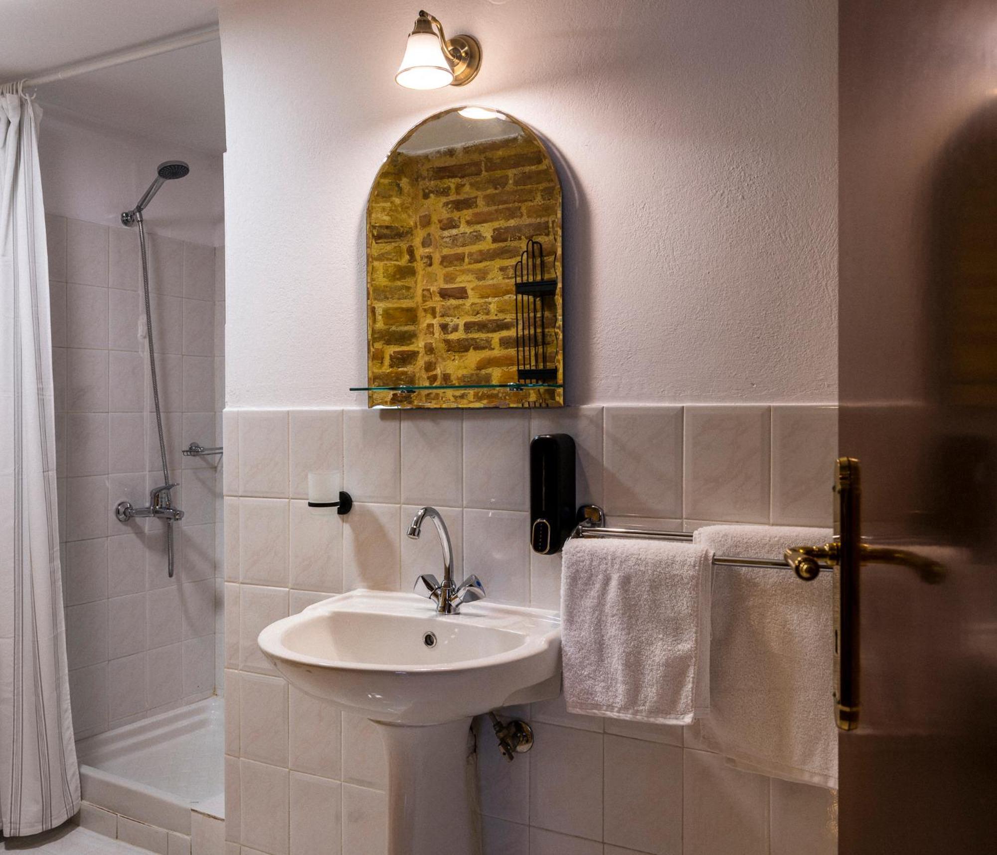 Sundial Bed & Breakfast