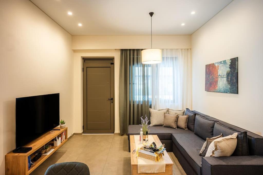 Erato - Newly Renovated With Parking * Chania (Crete)