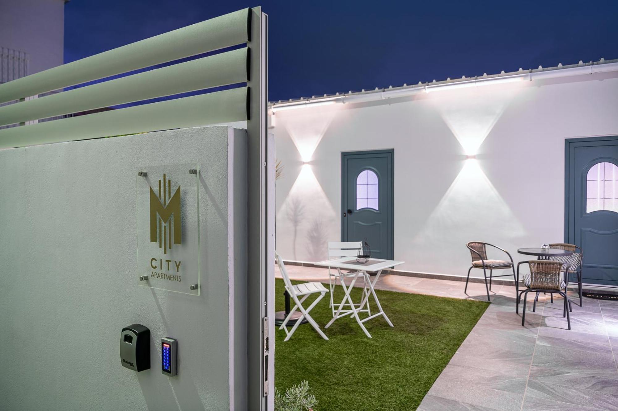 Apartment M 100m From The