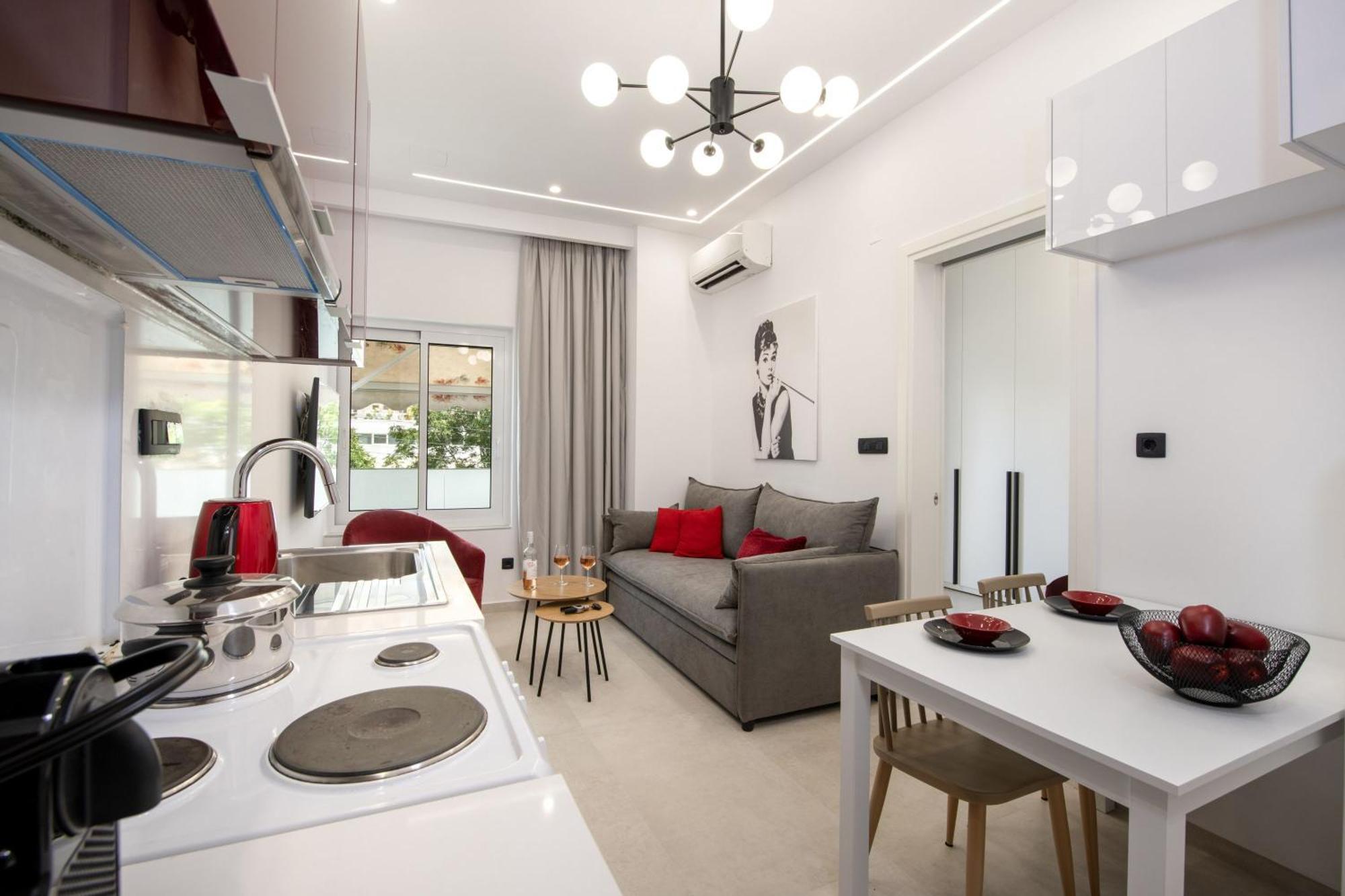 Cherry Luxury Apartment *