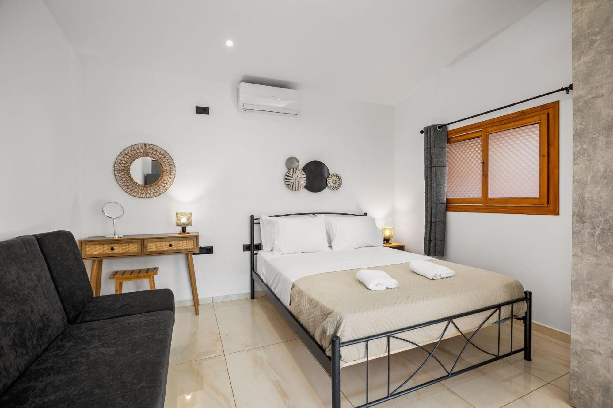 Serenity Maisonette And In The Heart Of Chania *