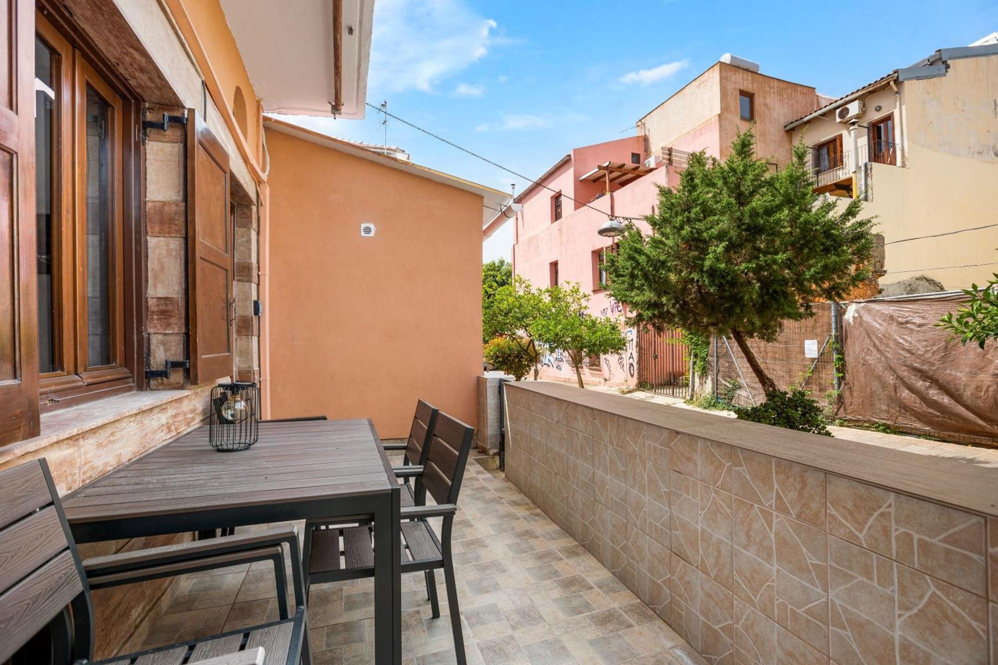 Serenity Maisonette And In The Heart Of Chania Chania (Crete)