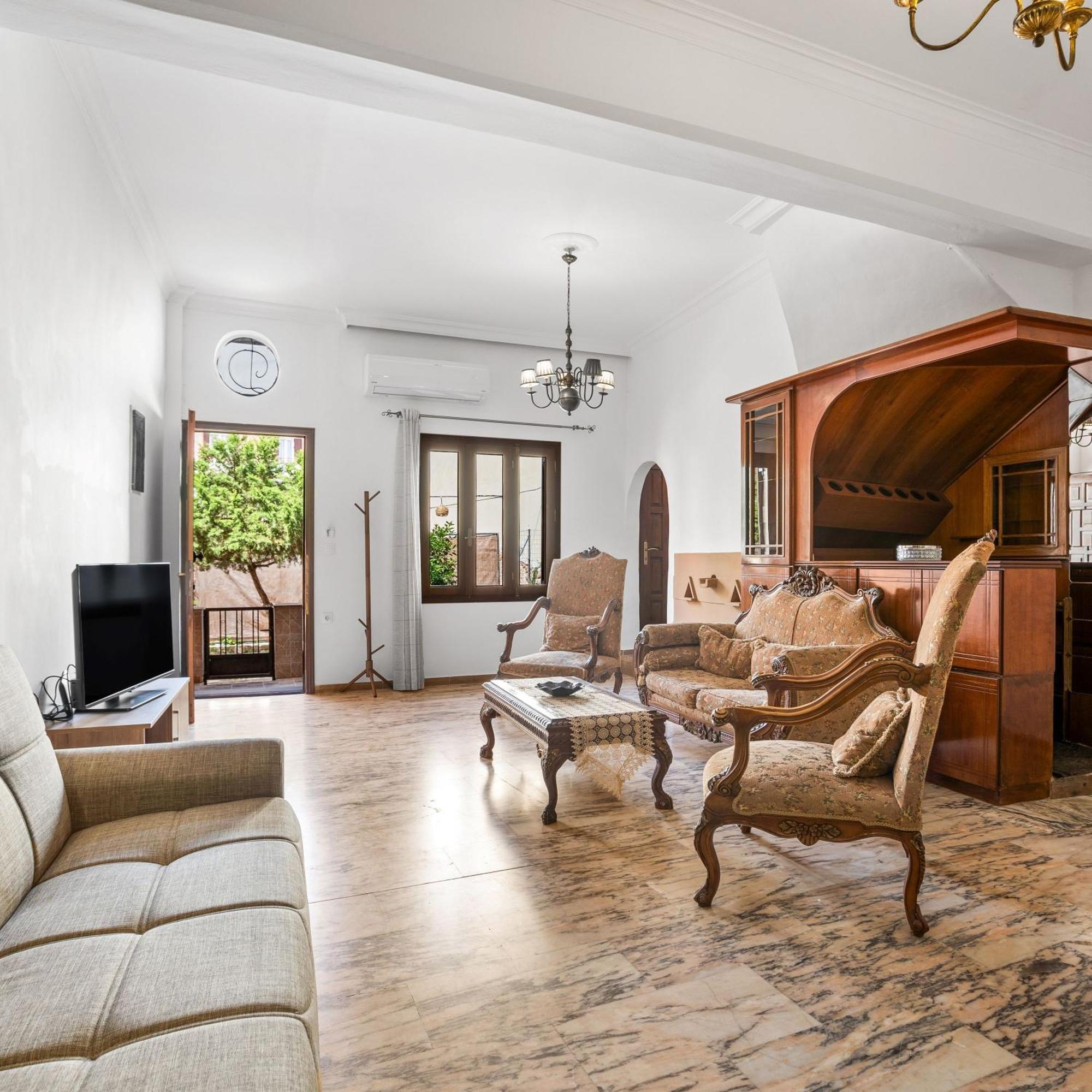 Serenity Maisonette And In The Heart Of Chania Holiday home