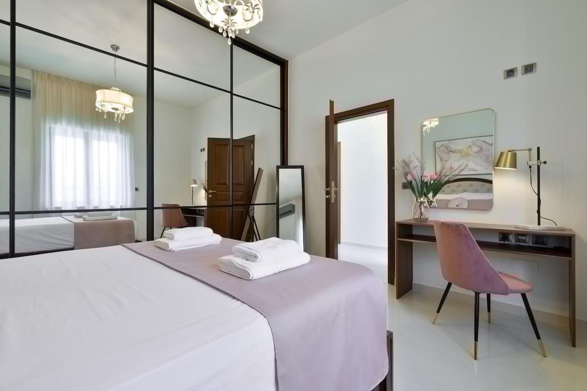 Chania Boutique - Steps From The * Chania (Crete)