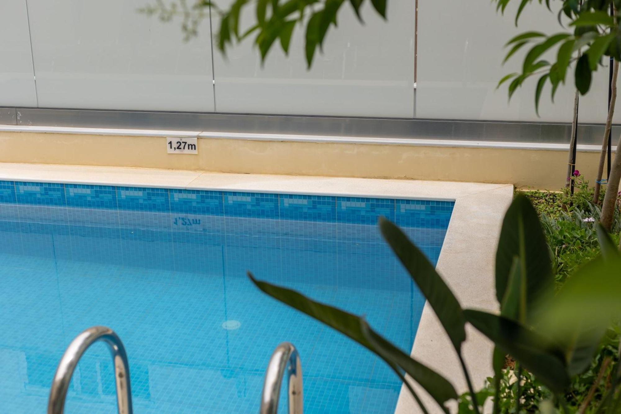 Park And Sea View With Pool 2