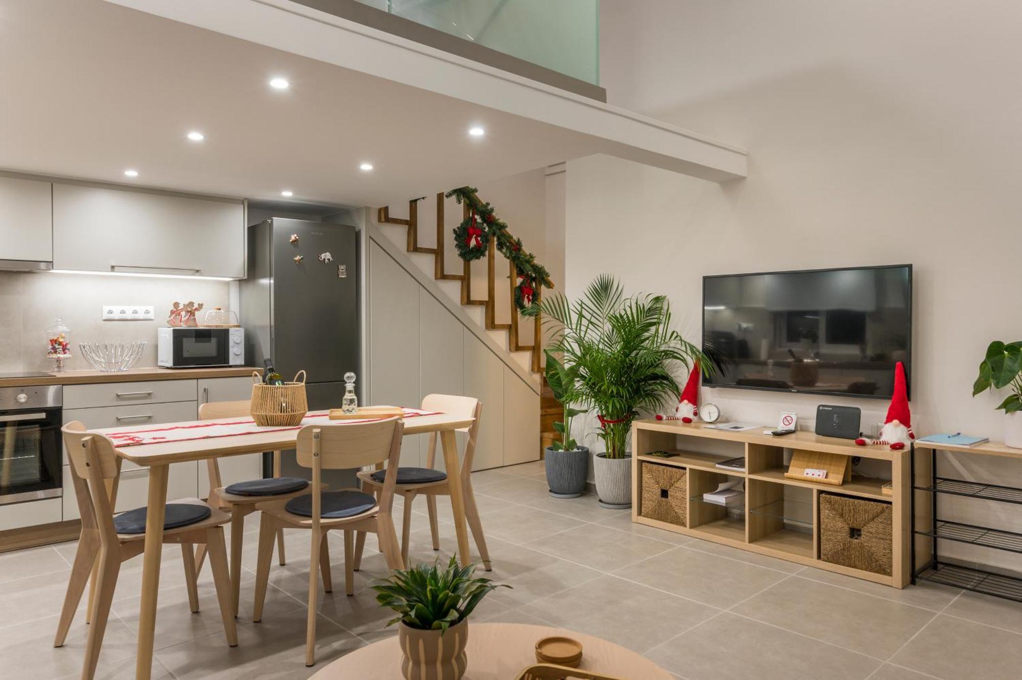 Eranthis Apartment *