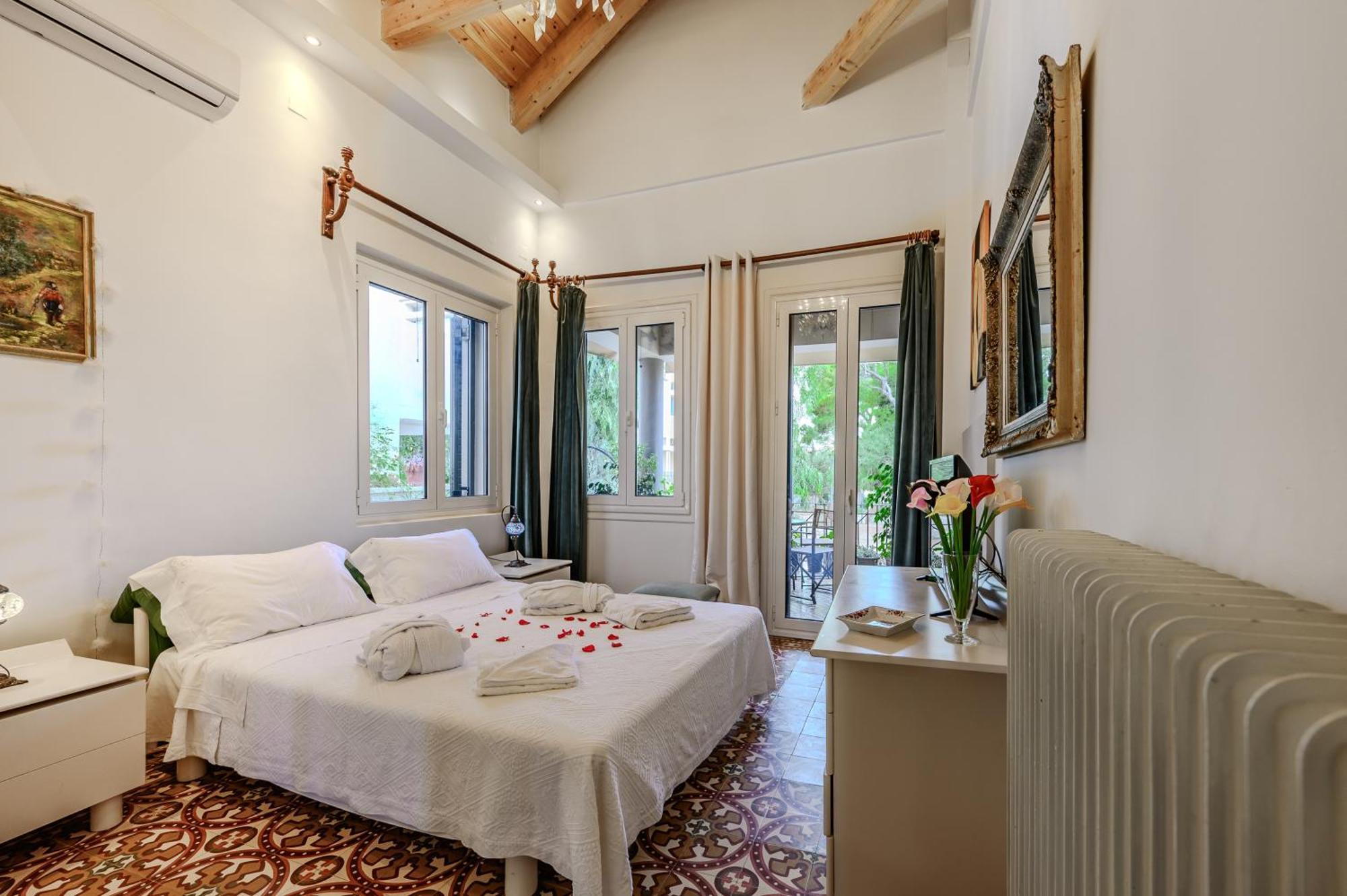 Seafalios Villa