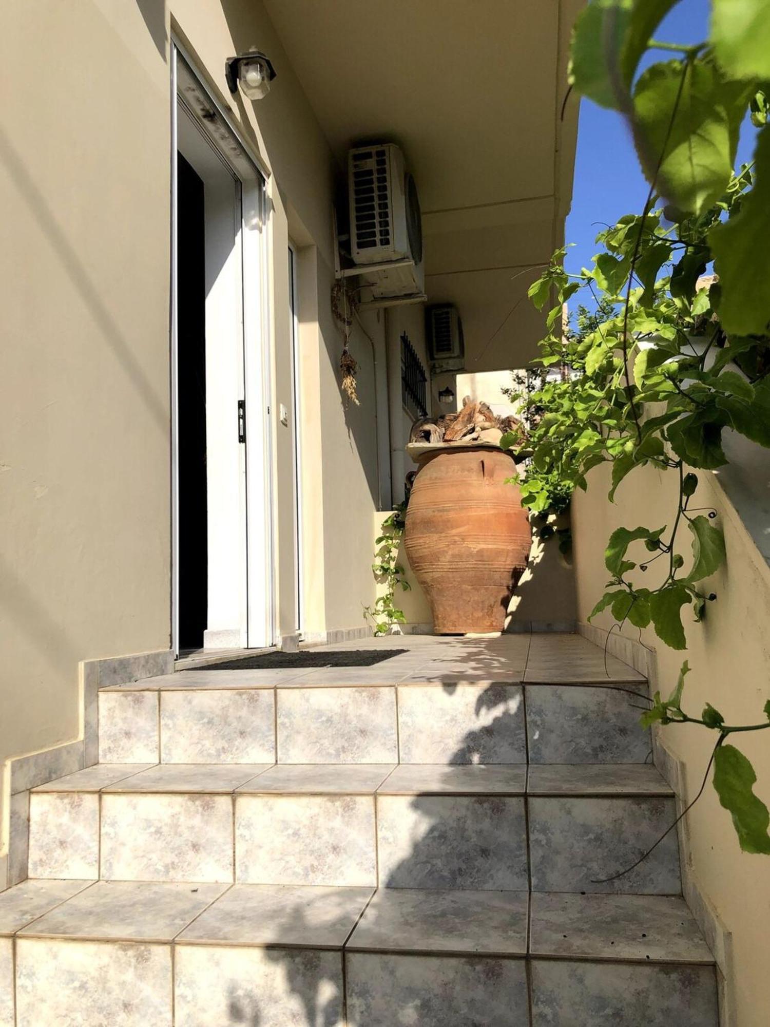 Rosy's House With Amenities Near Chania