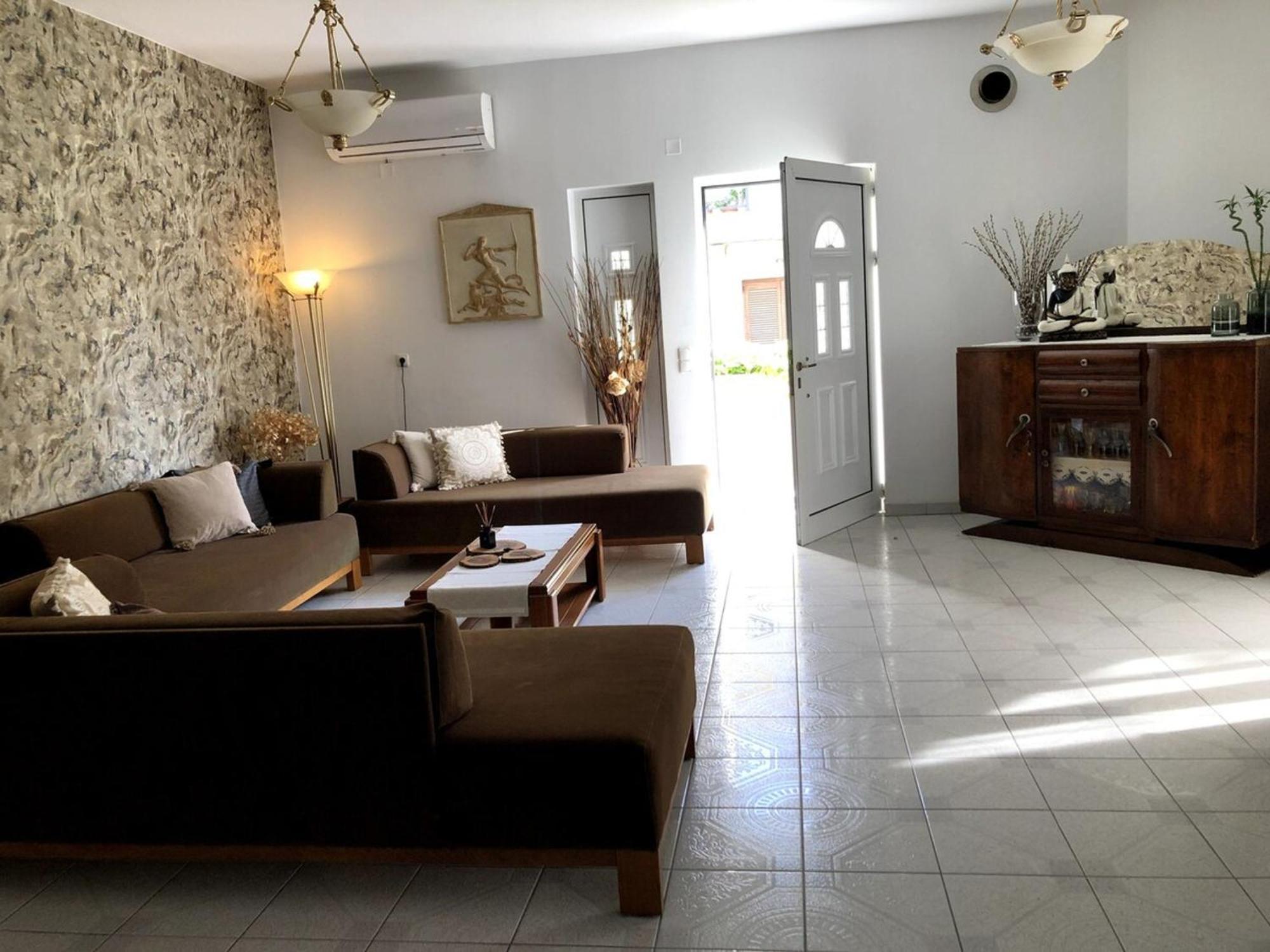 Rosy's House With Amenities Near Chania *