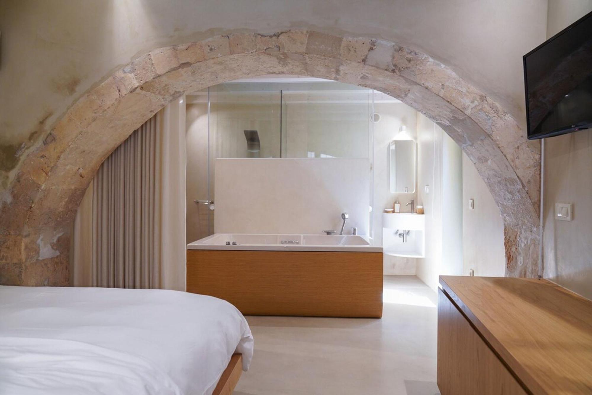 Apartment Mystiko Maisonette With Hot Tub - Chania Old Town