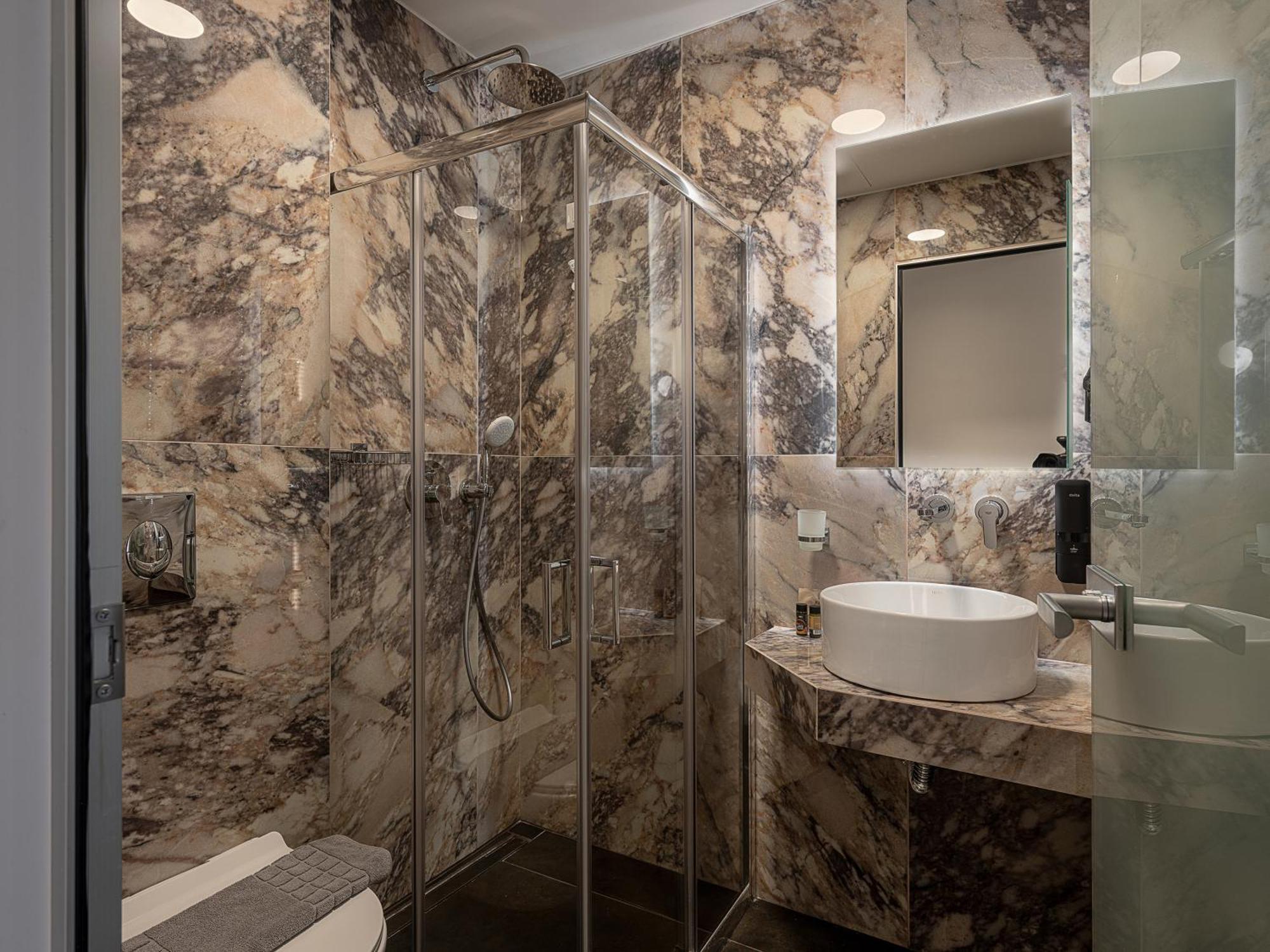 Miss Marrone Hotel 4*