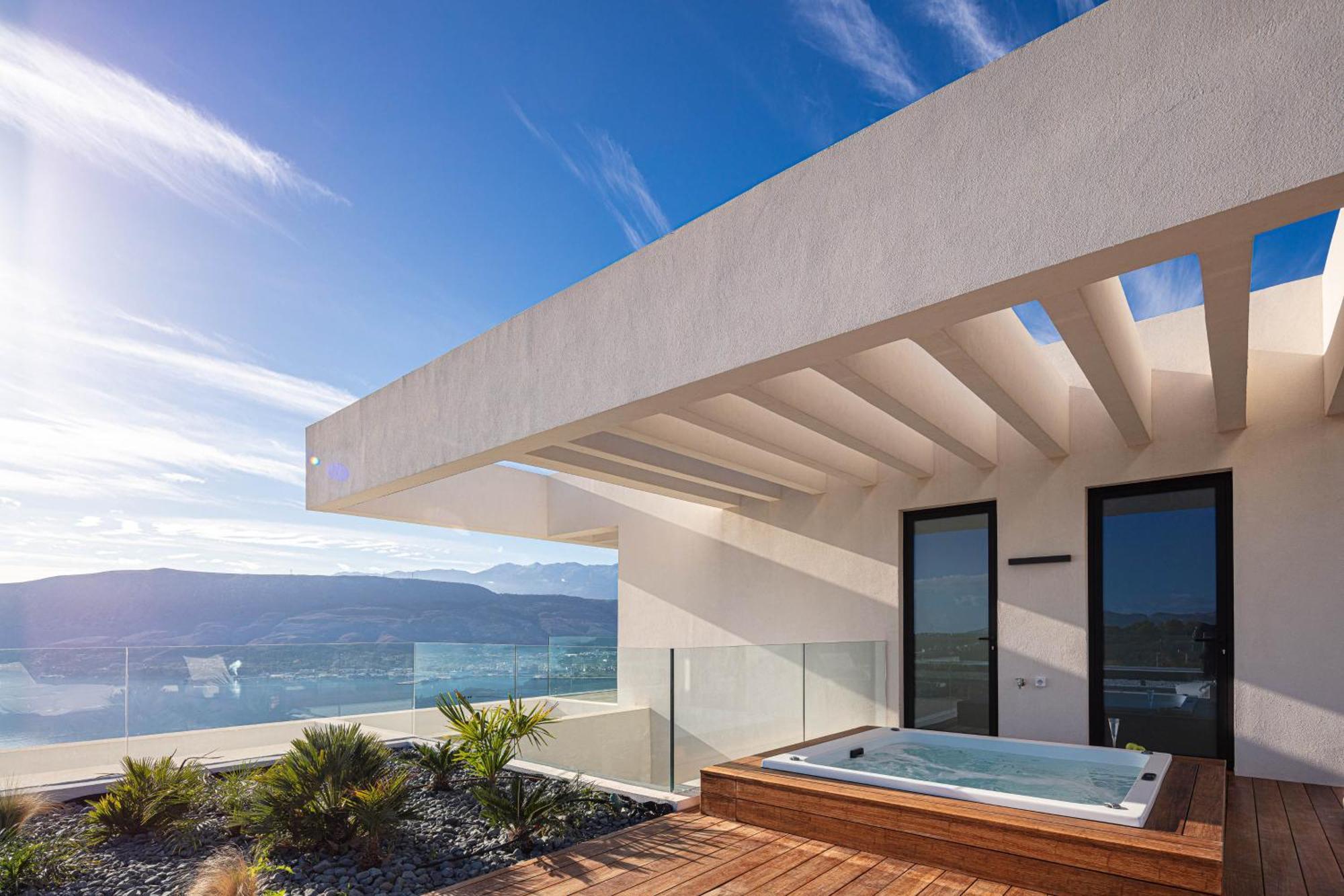Avery Villa *