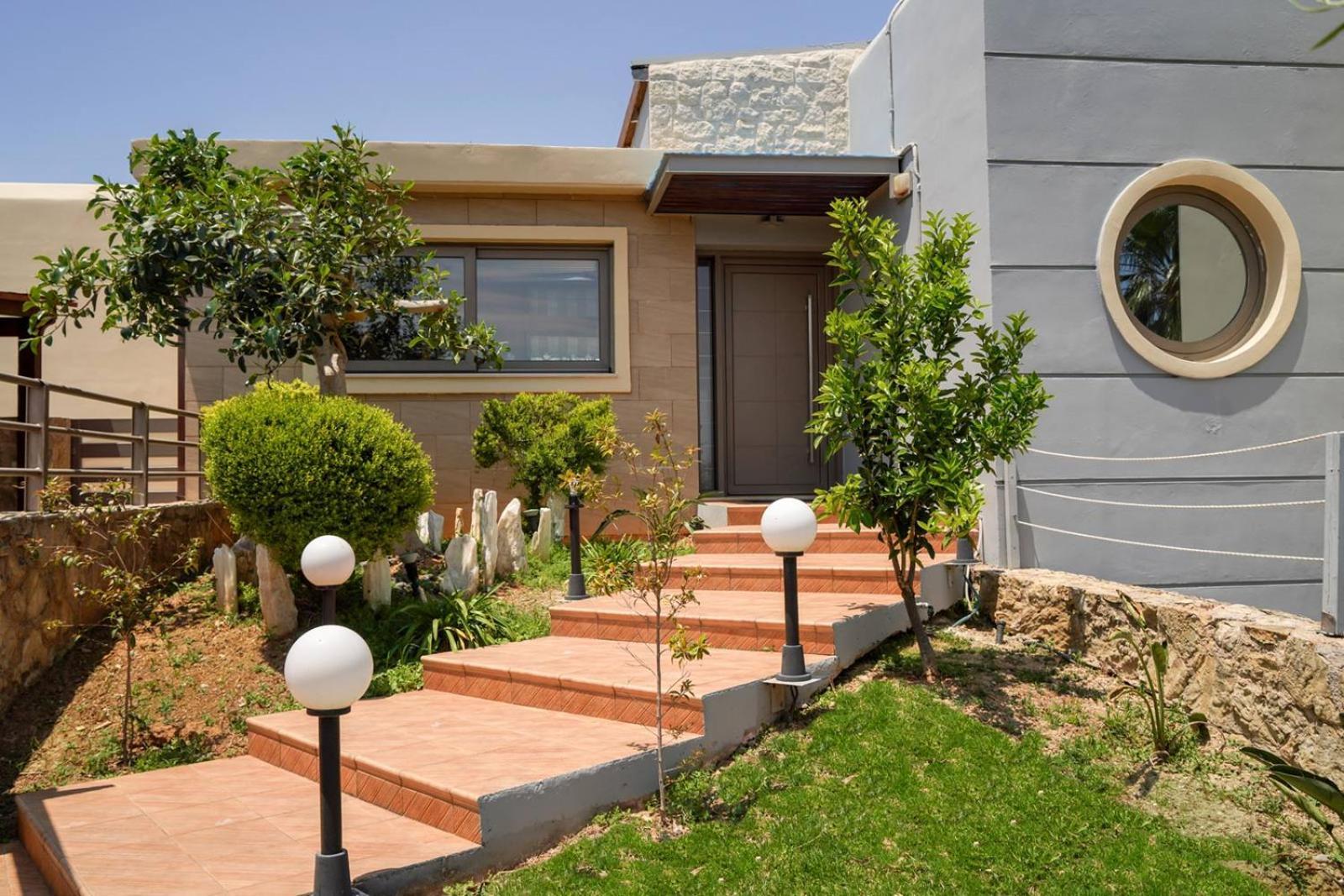 Villa Modern Interior *
