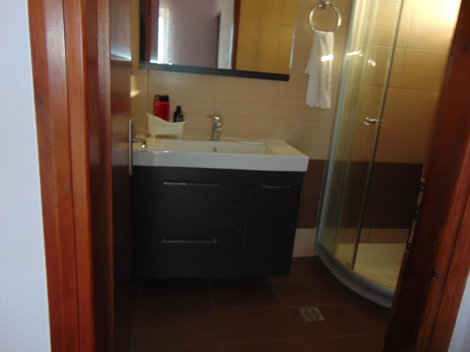 Comfy Beachfront Litinas Casa With Seaview Apartment *