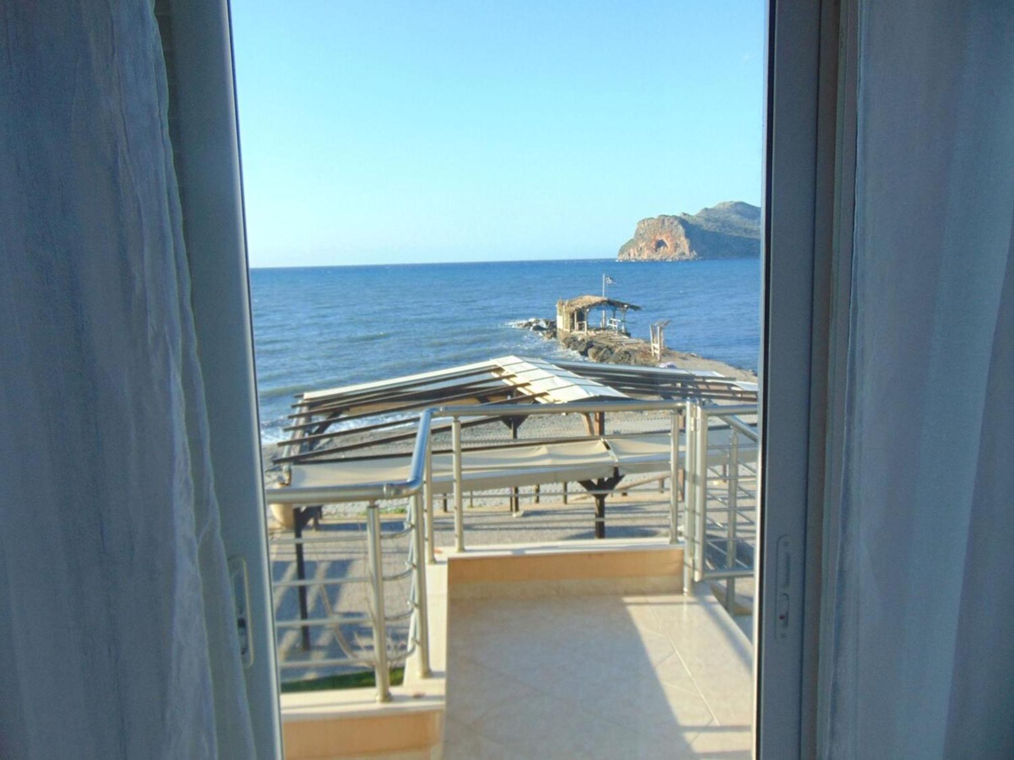 Comfy Beachfront Litinas Casa With Seaview * Chania (Crete)