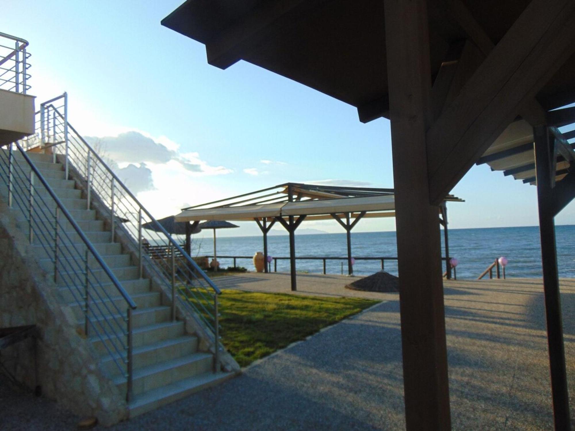 Apartment Comfy Beachfront Litinas Casa With Seaview *
