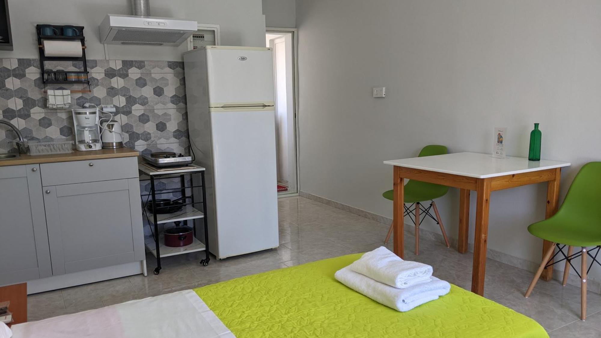 Dimitris Break Apts Aparthotel