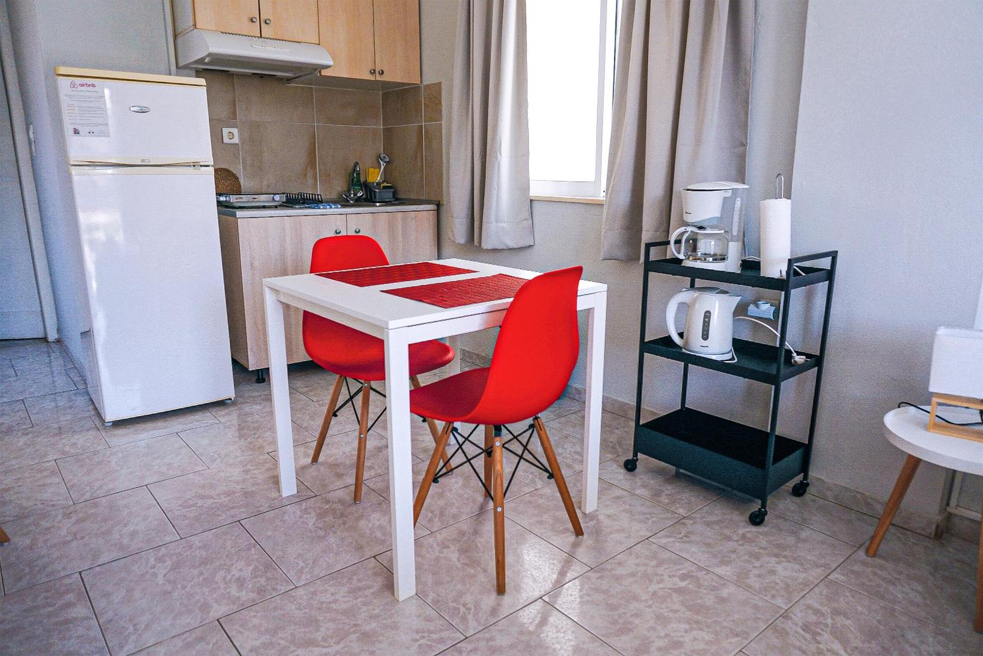 Dimitris Break Apts Aparthotel