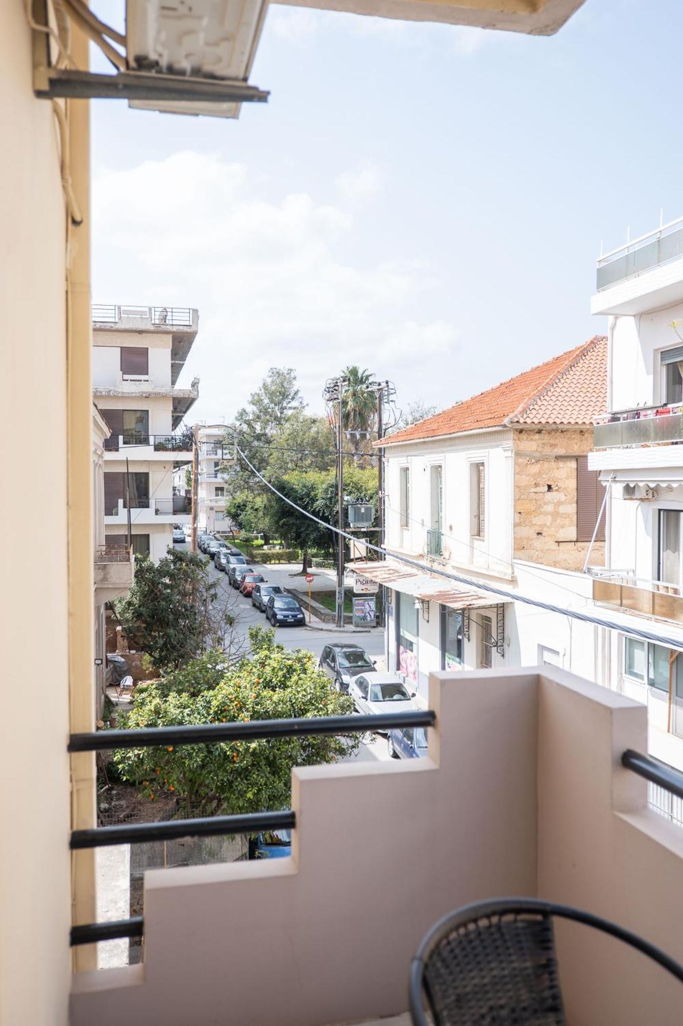 Dimitris Break Apts * Chania (Crete)