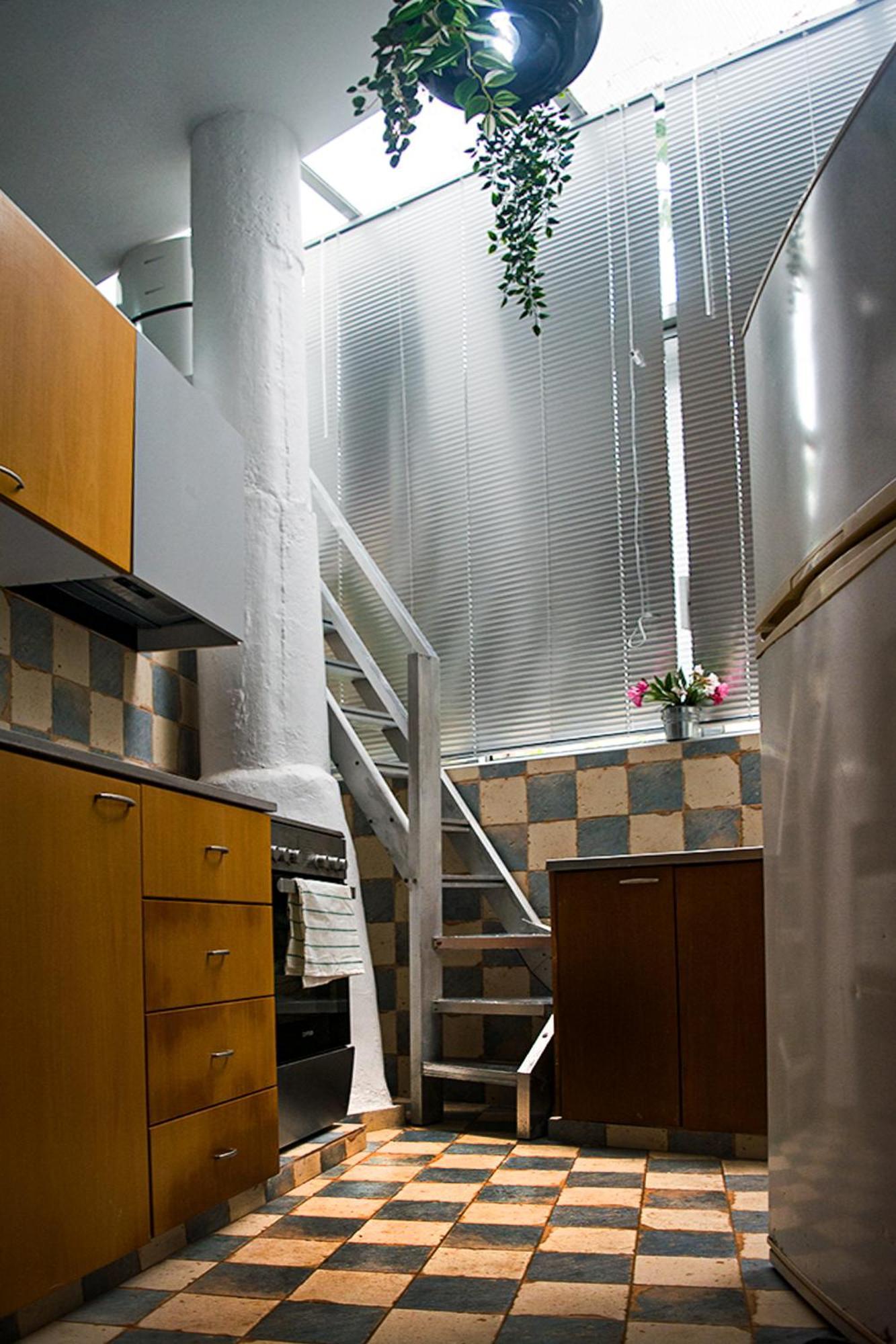 Teacher's House Traditional Maisonette Luxurious Renovated Near And Center Apartment