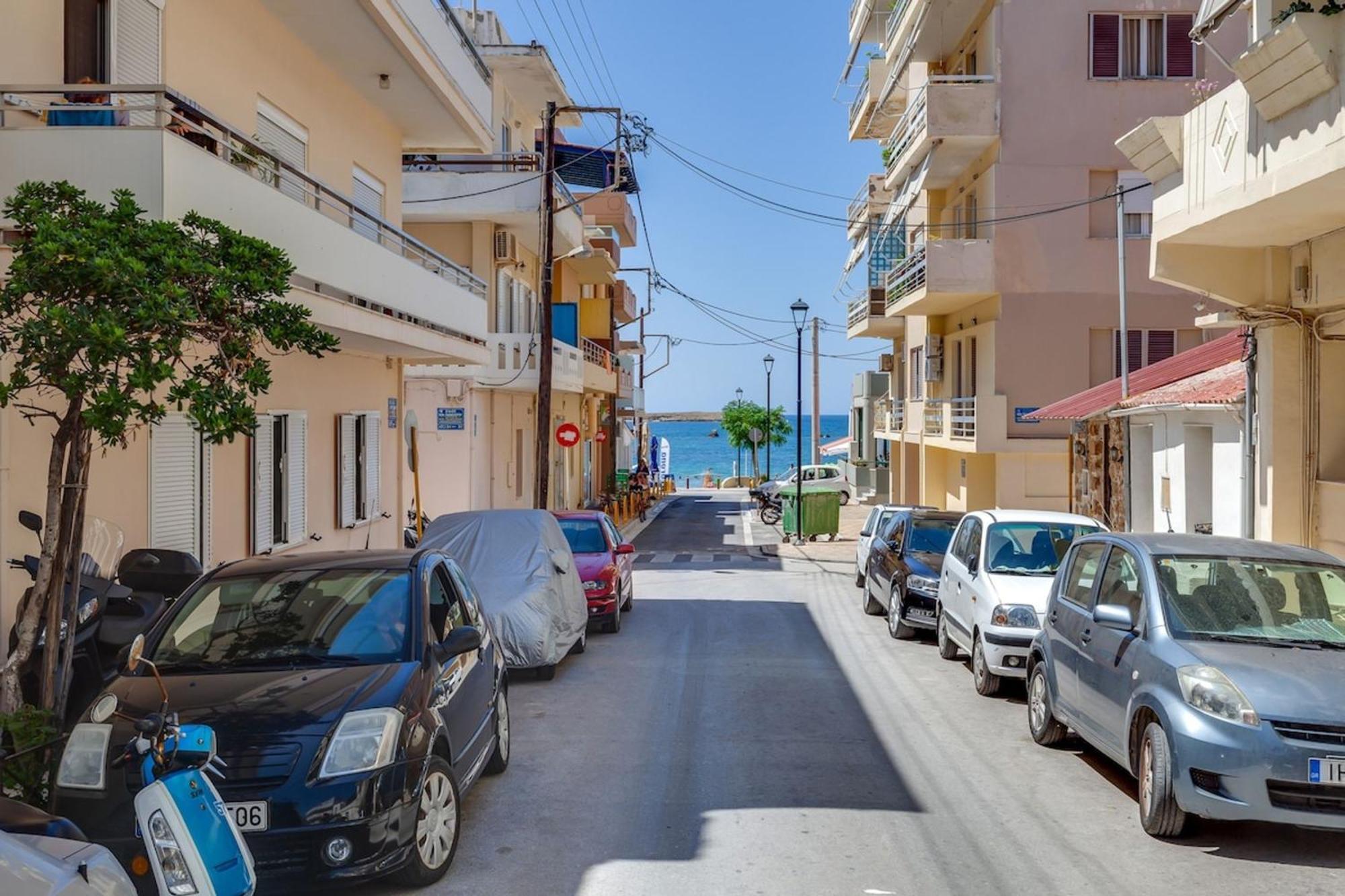 Samouil Steps From The Holiday home