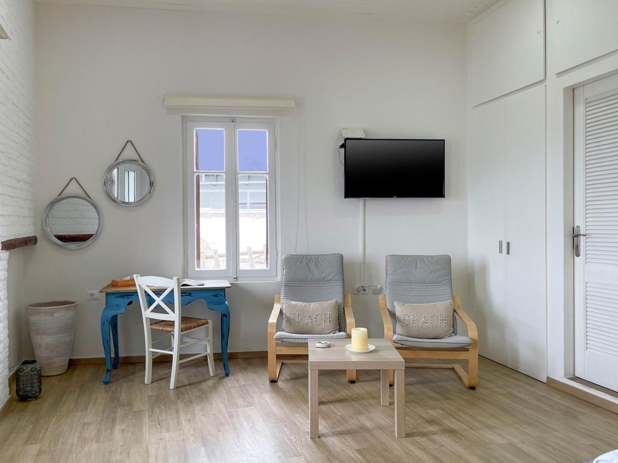Waves - Seaside Escape Holiday home Chania (Crete)