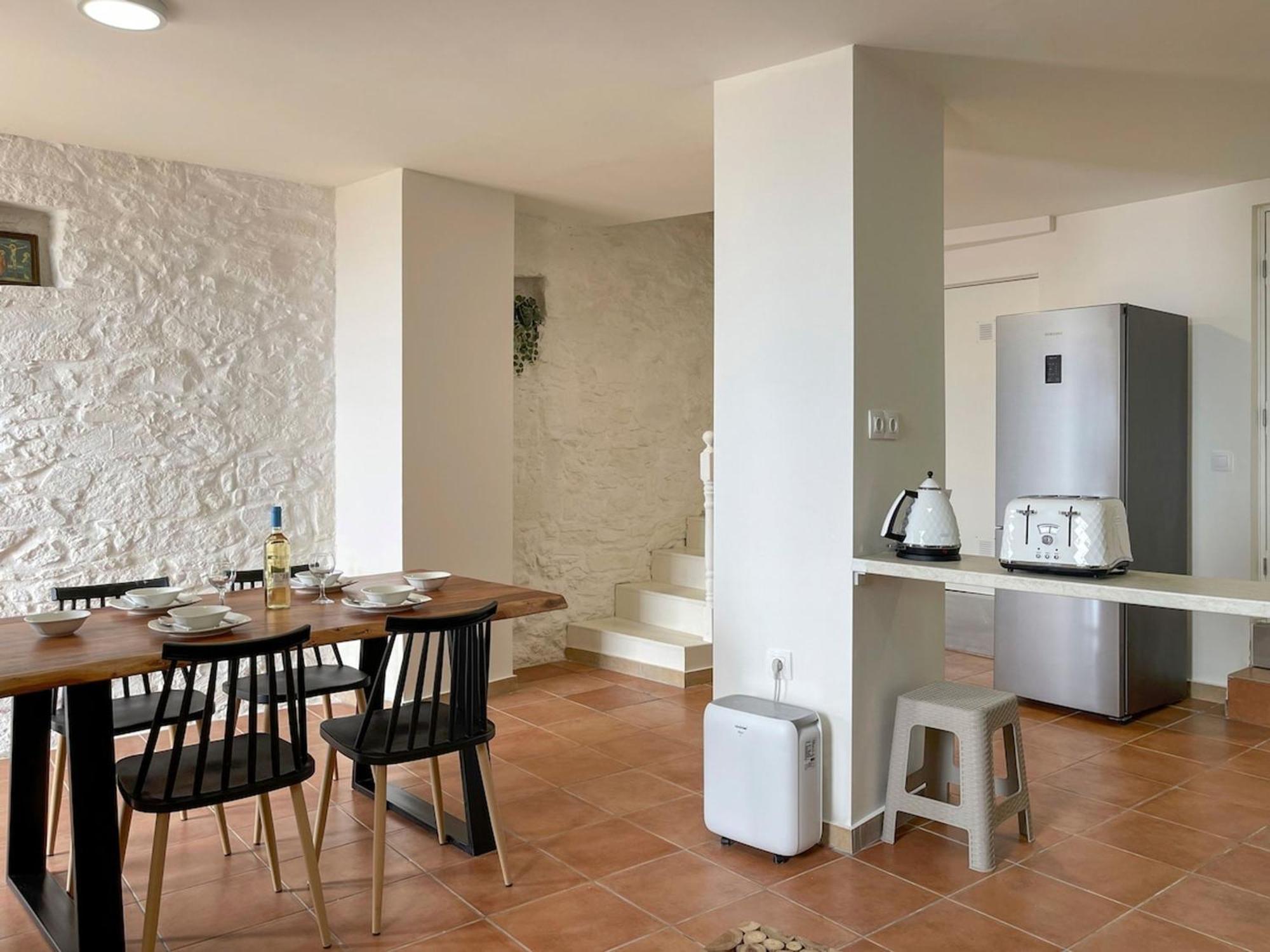 Waves - Seaside Escape Holiday home *