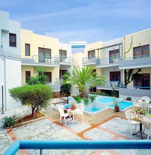 Aparthotel Calypso 2*