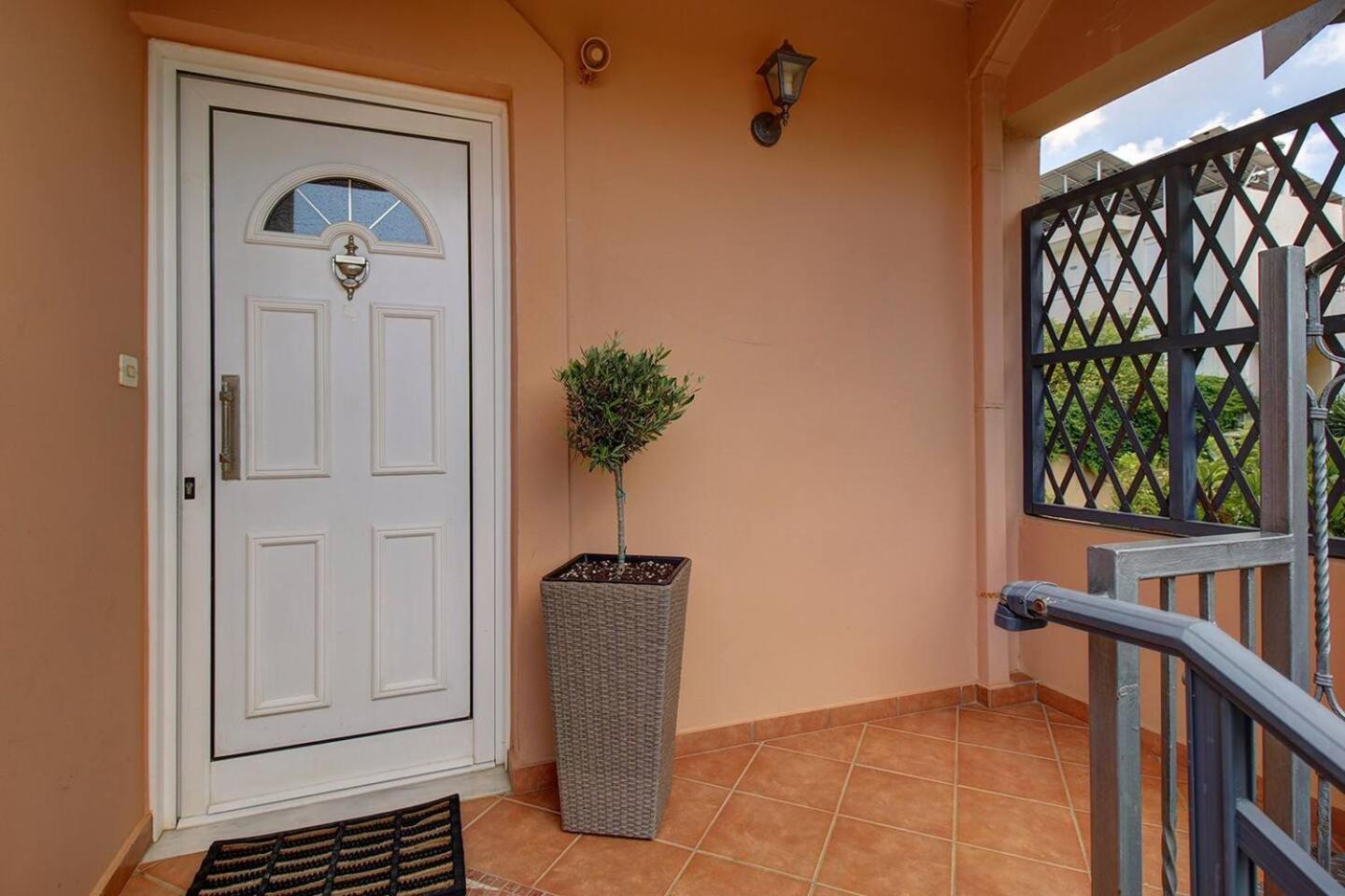 Villa Olivo Kampani *