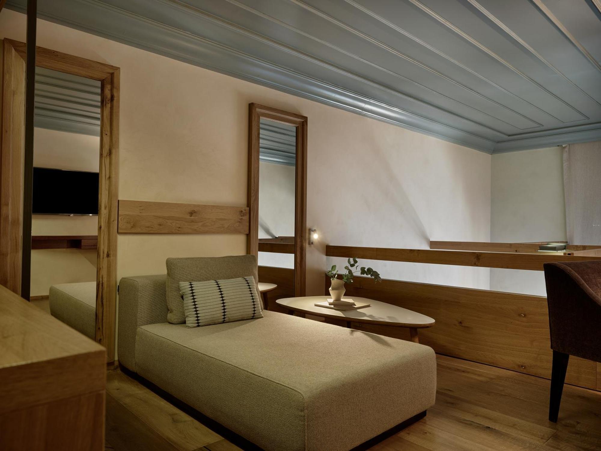 Hotel Domus Renier Boutique (adults Only) 5*