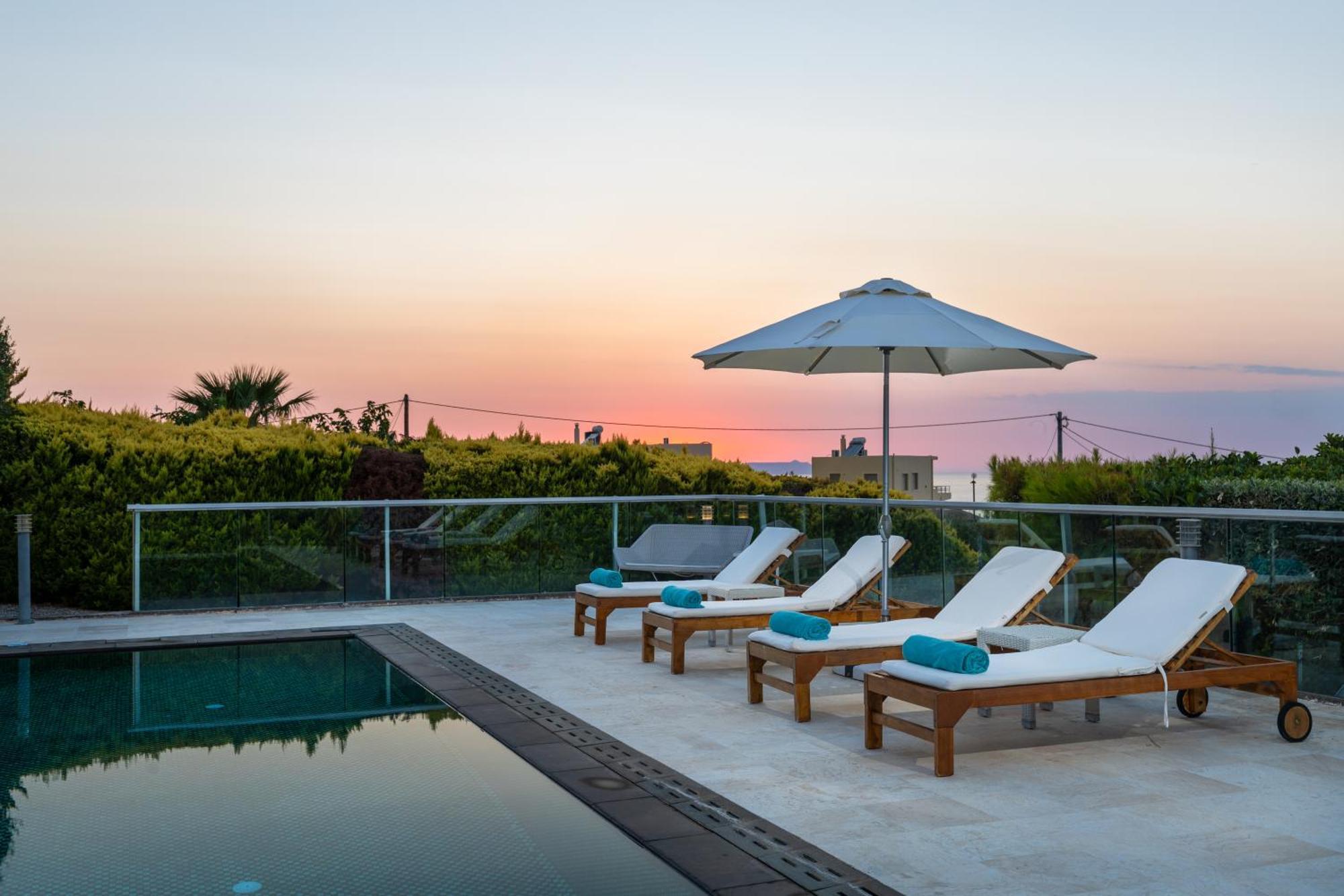 Seacrete Villa *