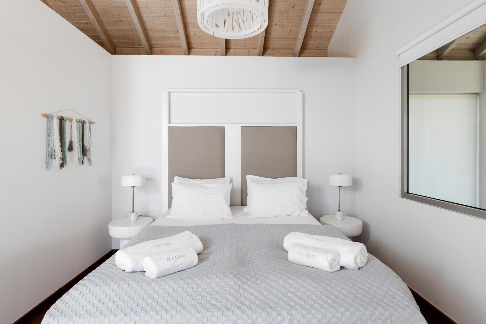 Seacrete Villa Chania (Crete)