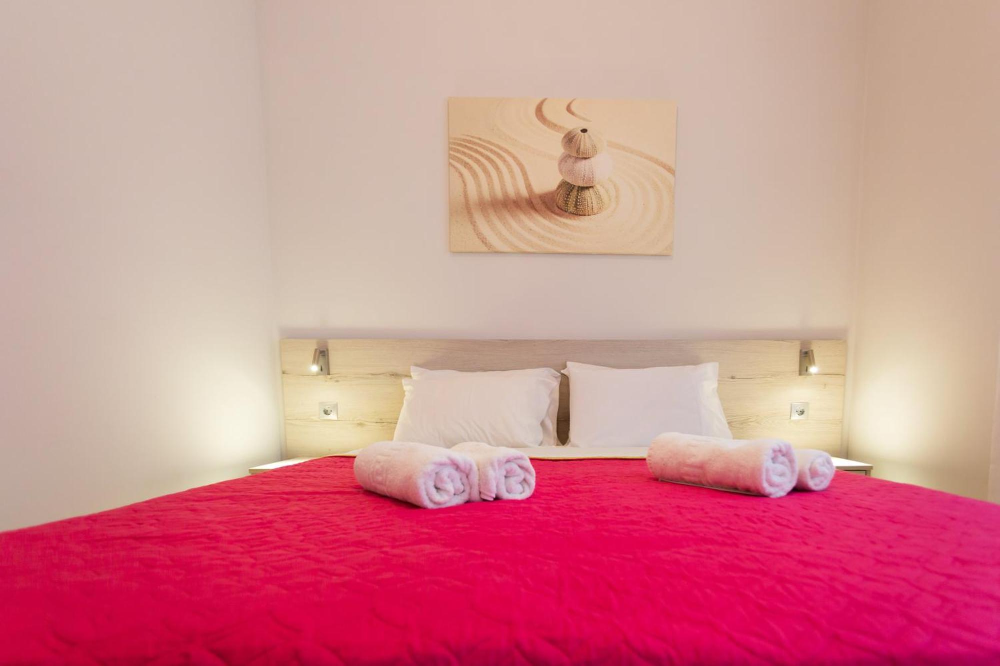 Eleni Apartment