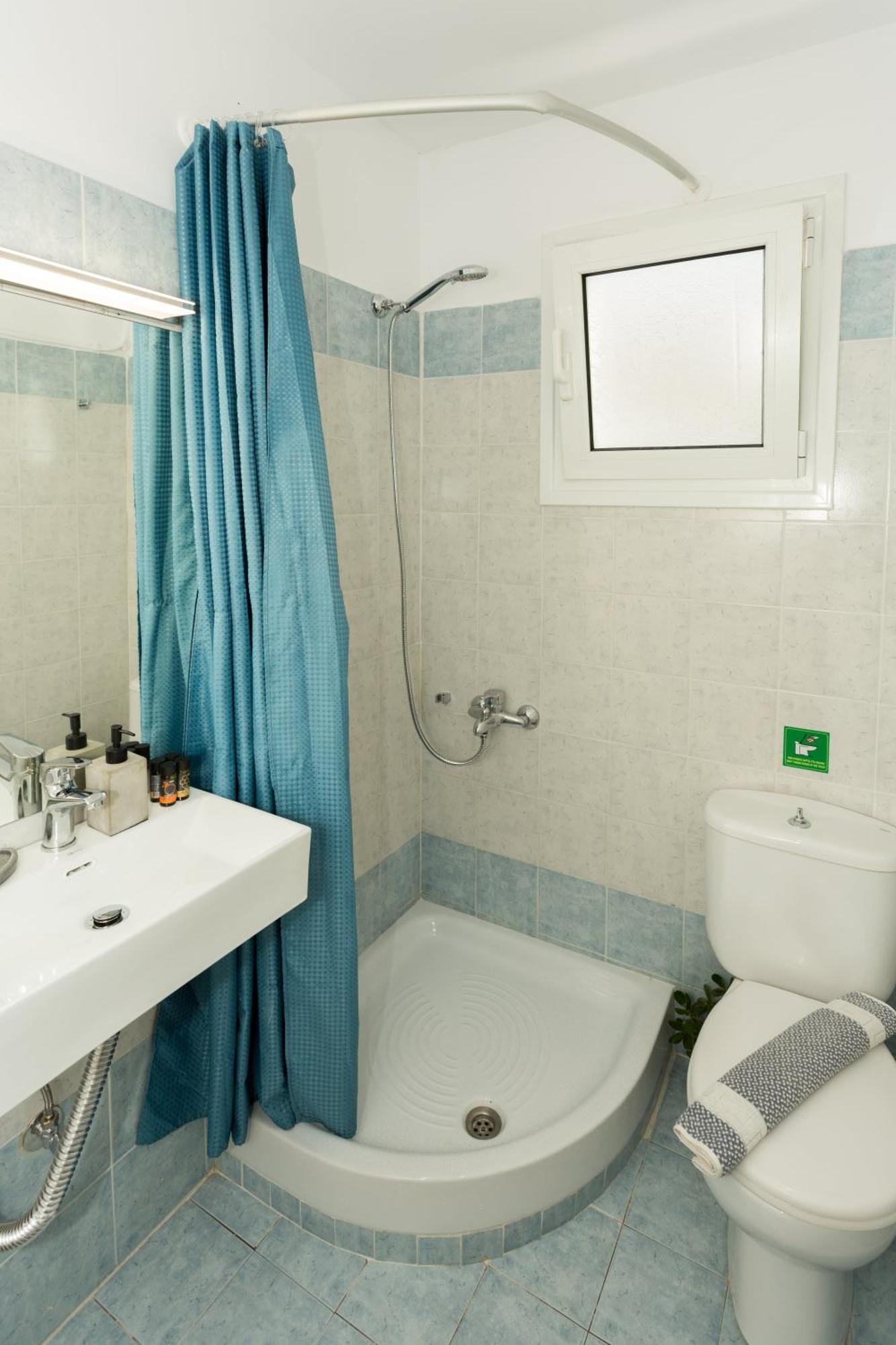 Eleni Apartment *