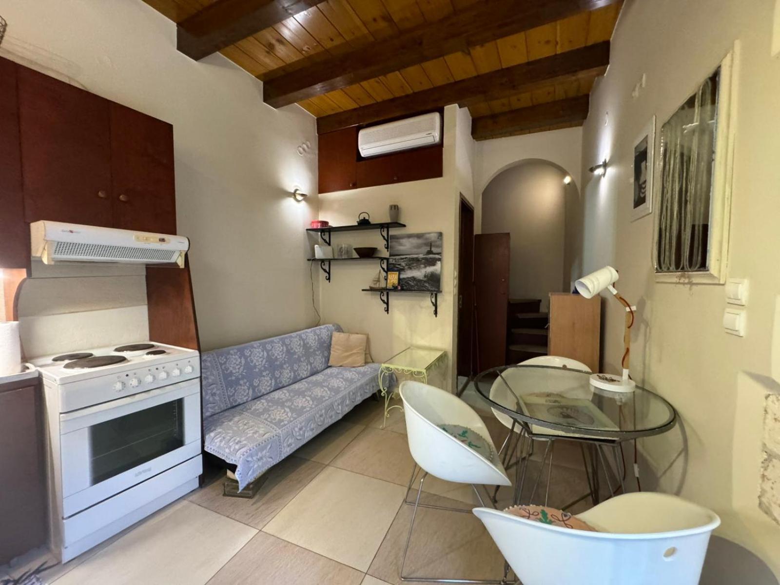 Casa Argirenia *