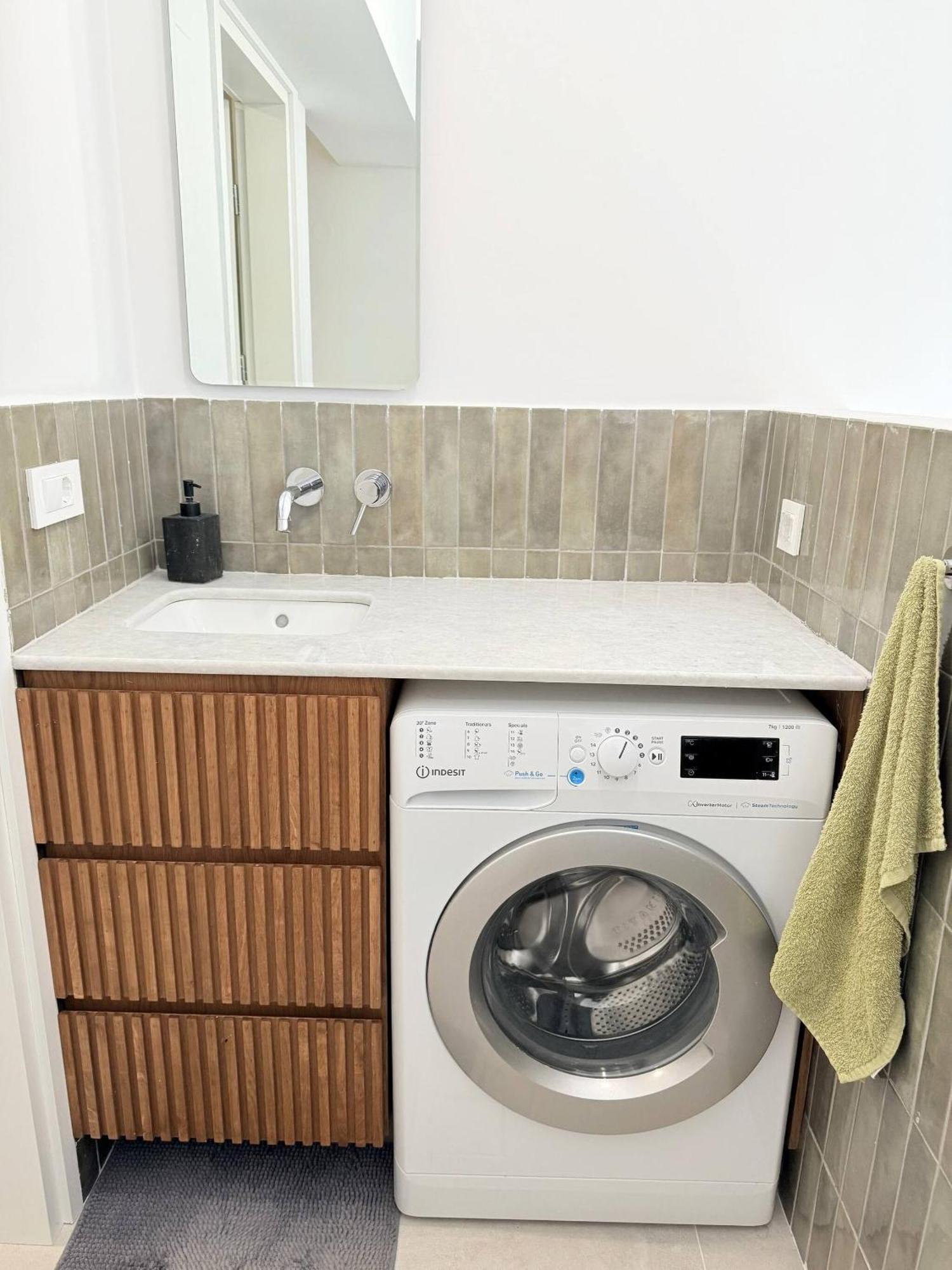 Azure Loft - 3min Walk To Beach, 10min To Old Town Apartamento *