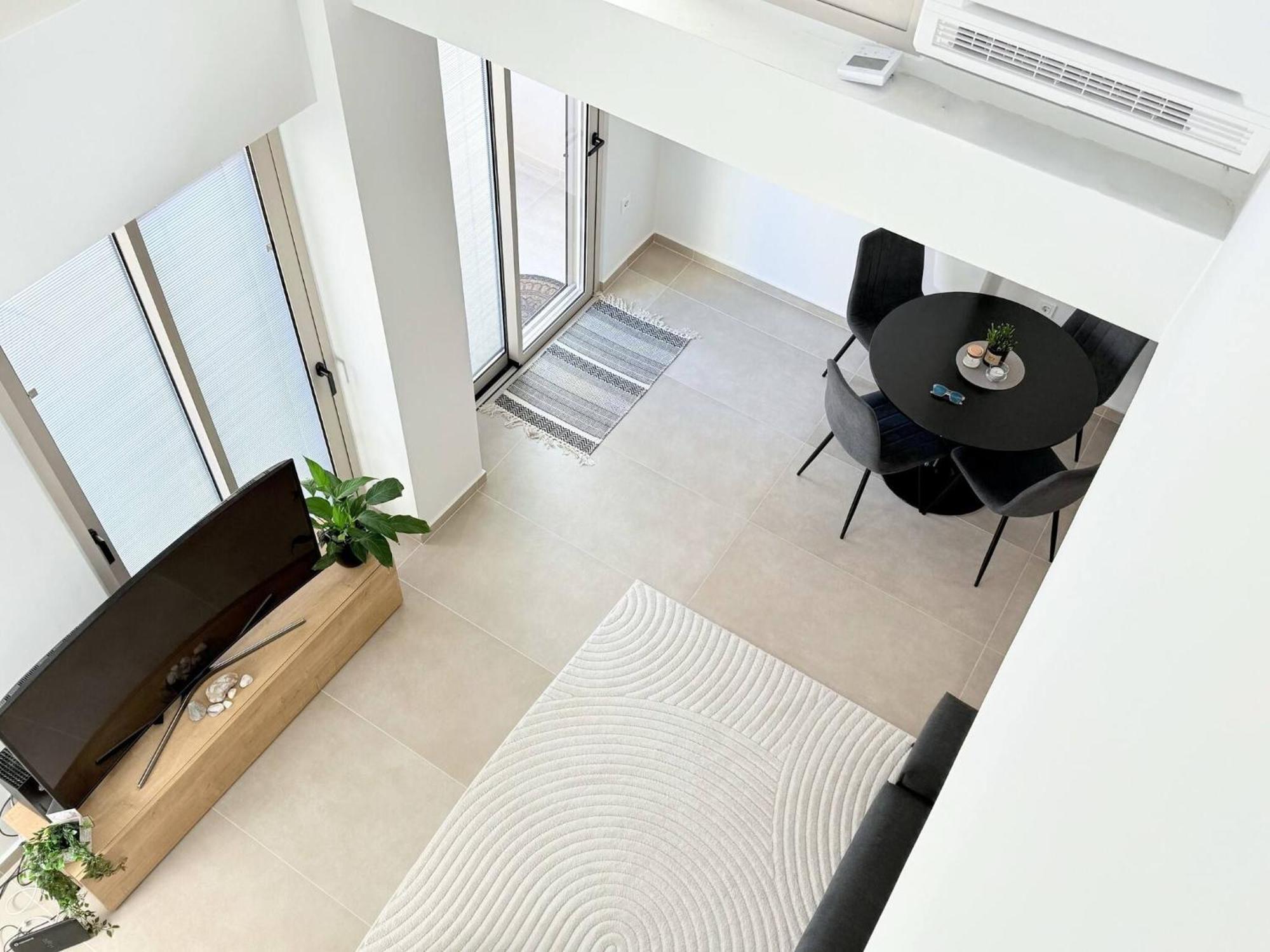 Azure Loft - 3min Walk To Beach, 10min To Old Town Apartamento *