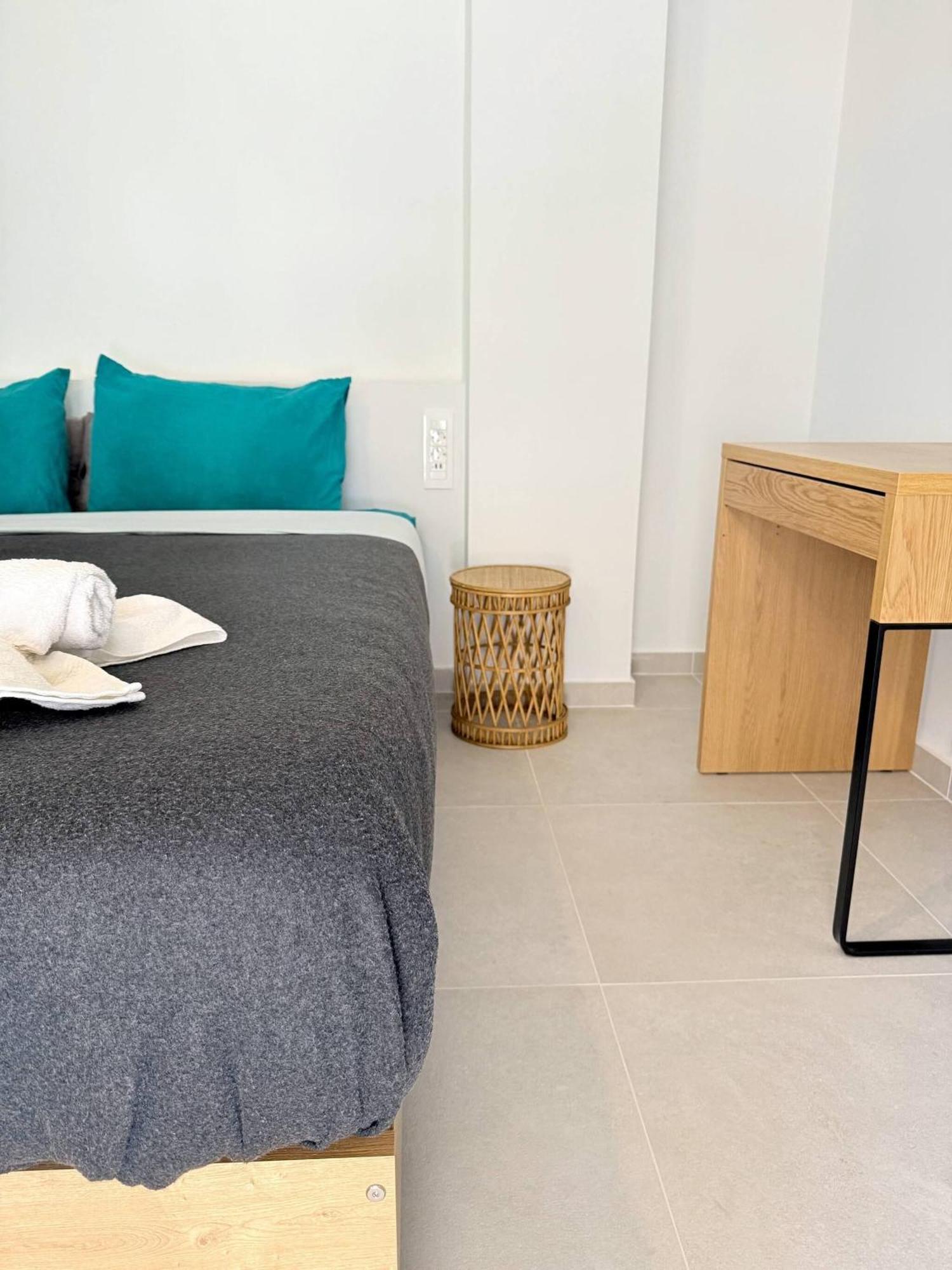 Azure Loft - 3min Walk To Beach, 10min To Old Town Apartamento