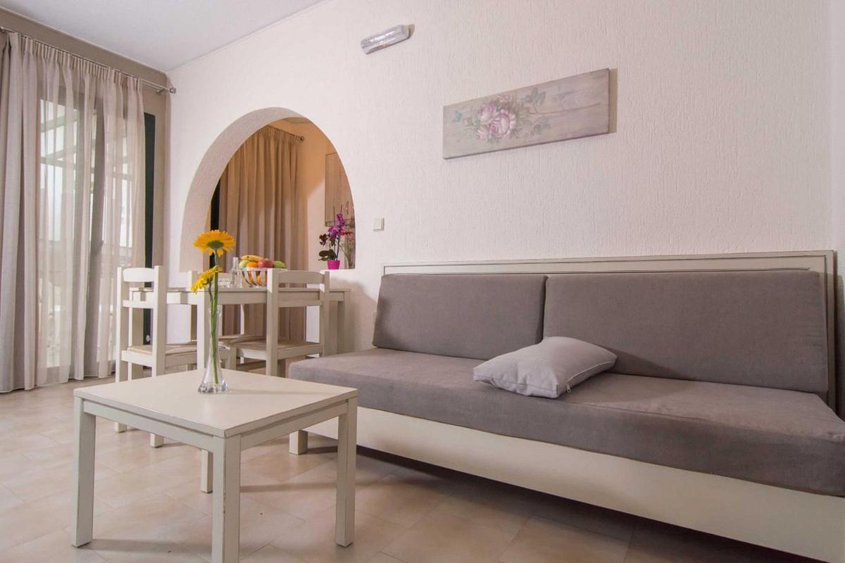 Rainbow Aparthotel Chania (Crete)