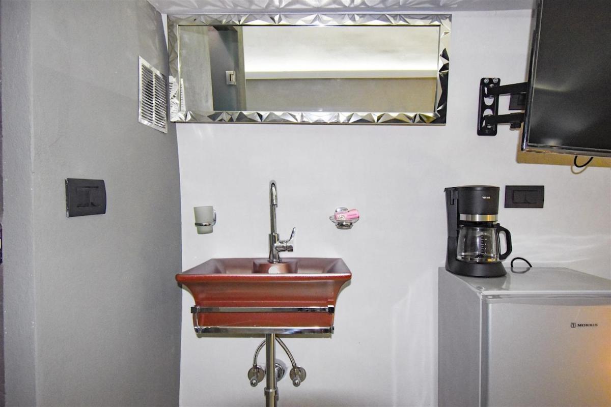 Vasiliki Venetian Apartment