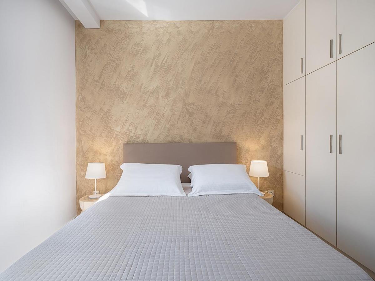 Amelia Luxury Living Mantaka