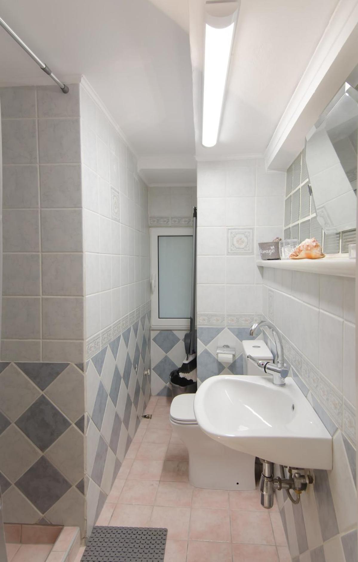 Roptron Center Apartment