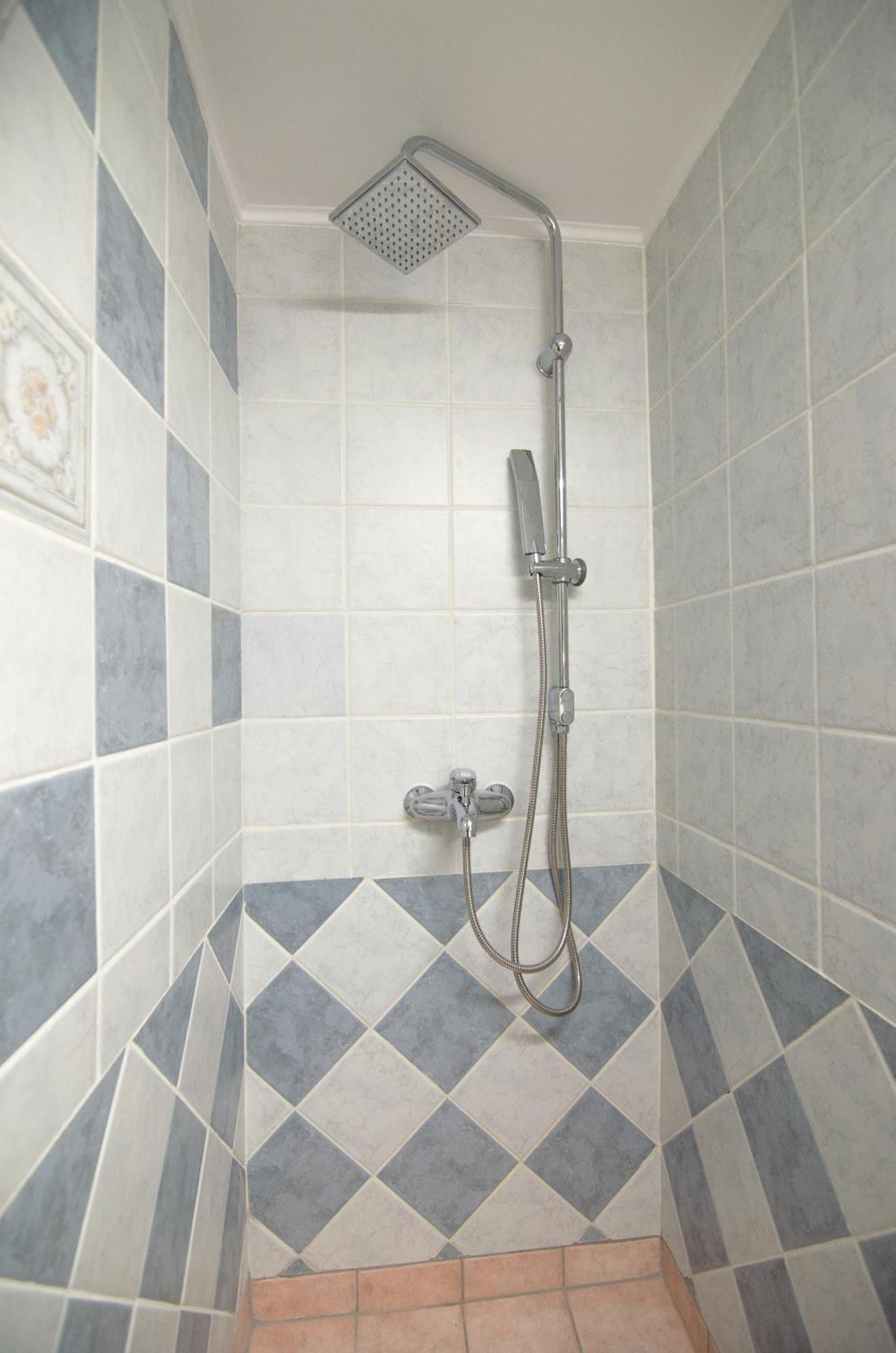 Roptron Center Apartment *
