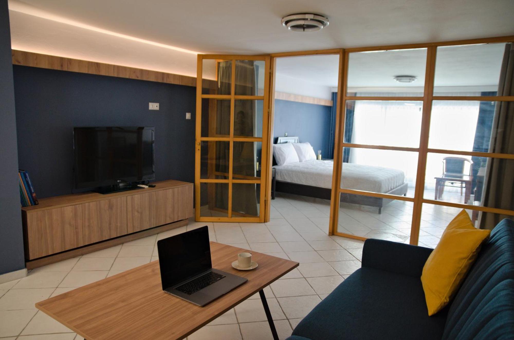 Roptron Center Apartment *