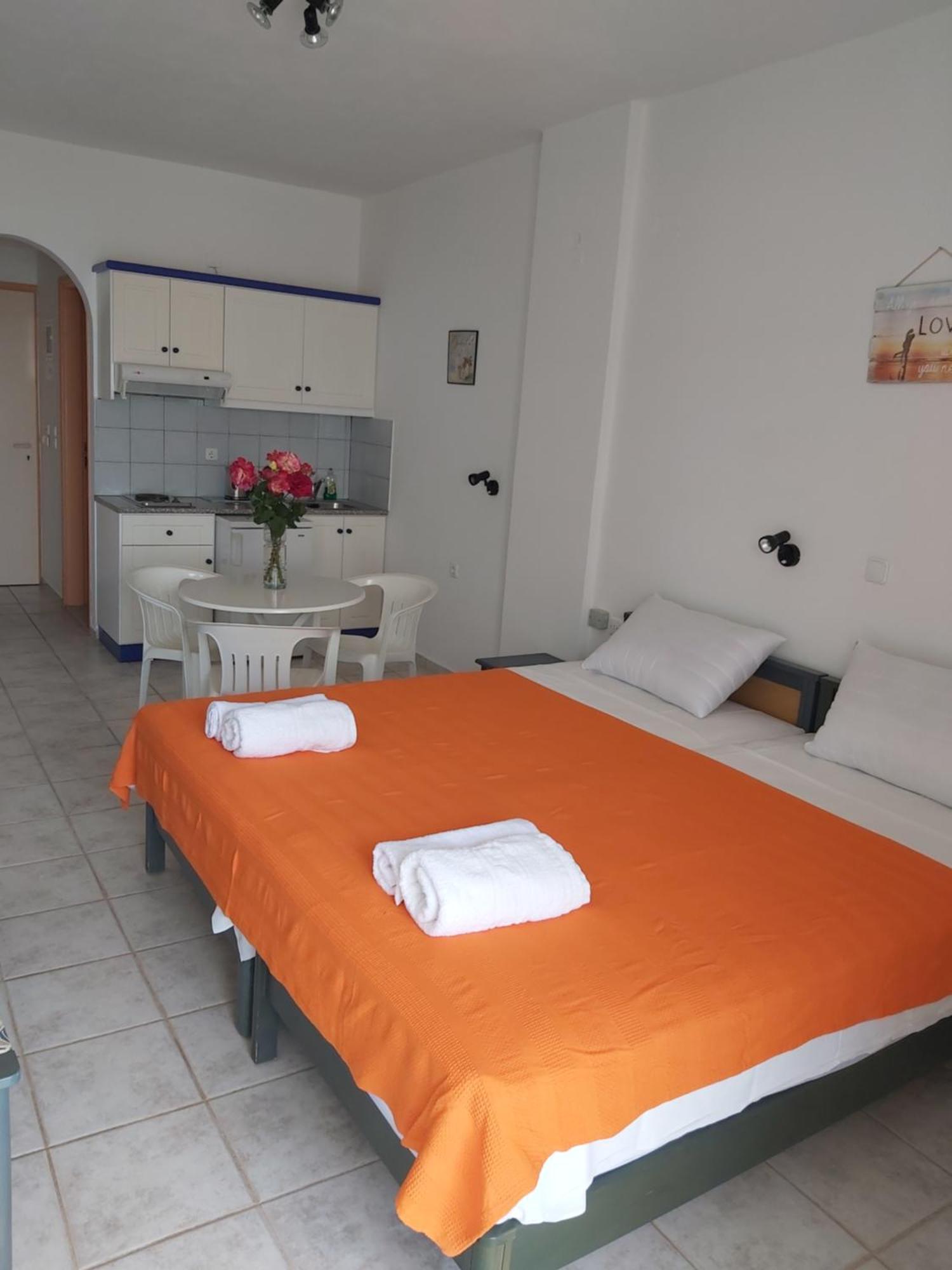 Aparthotel Kalliopi Studios - Chania (Crete)