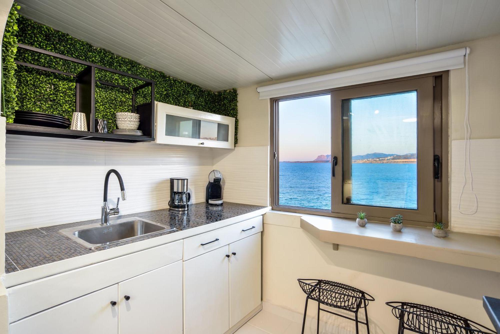 Kumka Seafront Apartment
