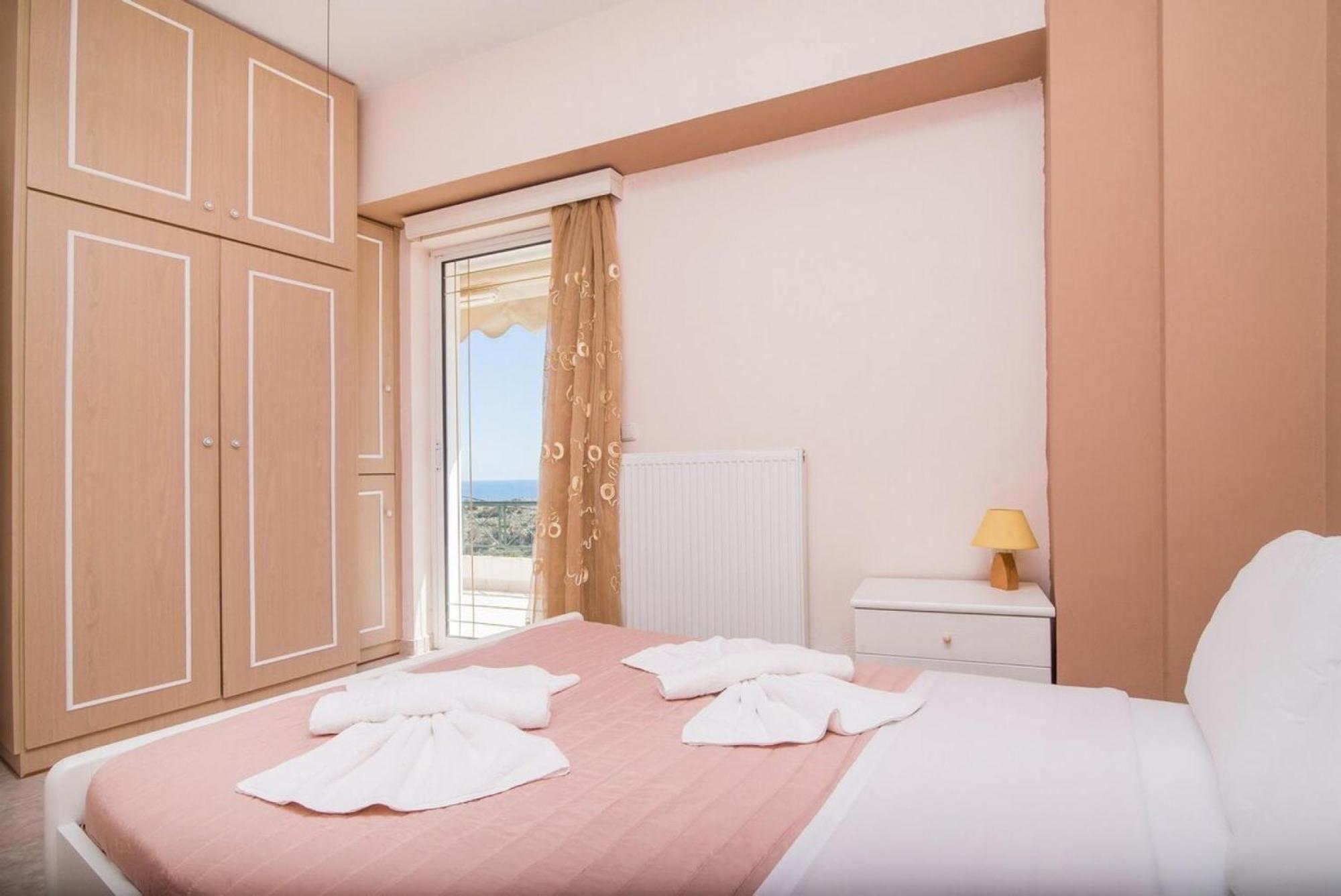 Leonidas House With Sea View Holiday home *