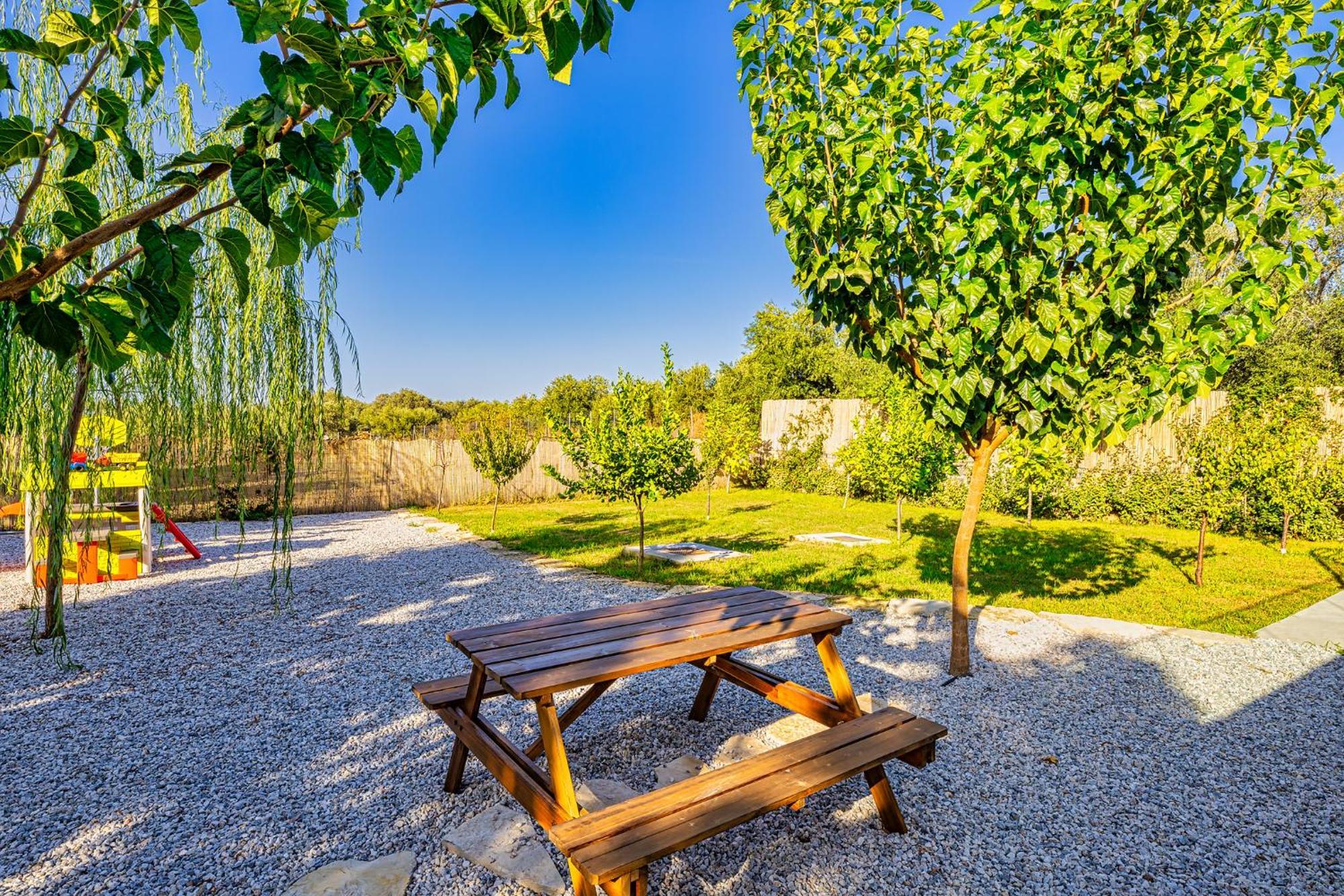 Apartment Chris With Private Ecologic Pool And Kid's Playground! Chania (Crete)
