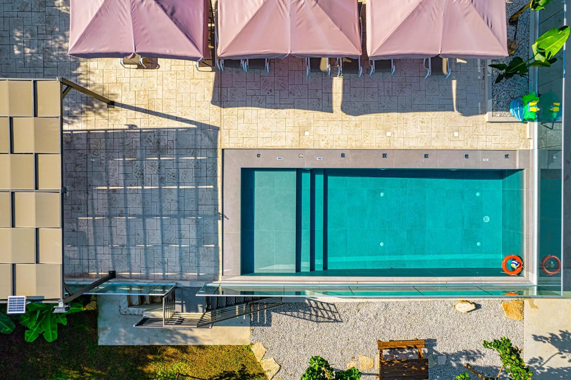 Chris With Private Ecologic Pool And Kid's Playground! Chania (Crete)