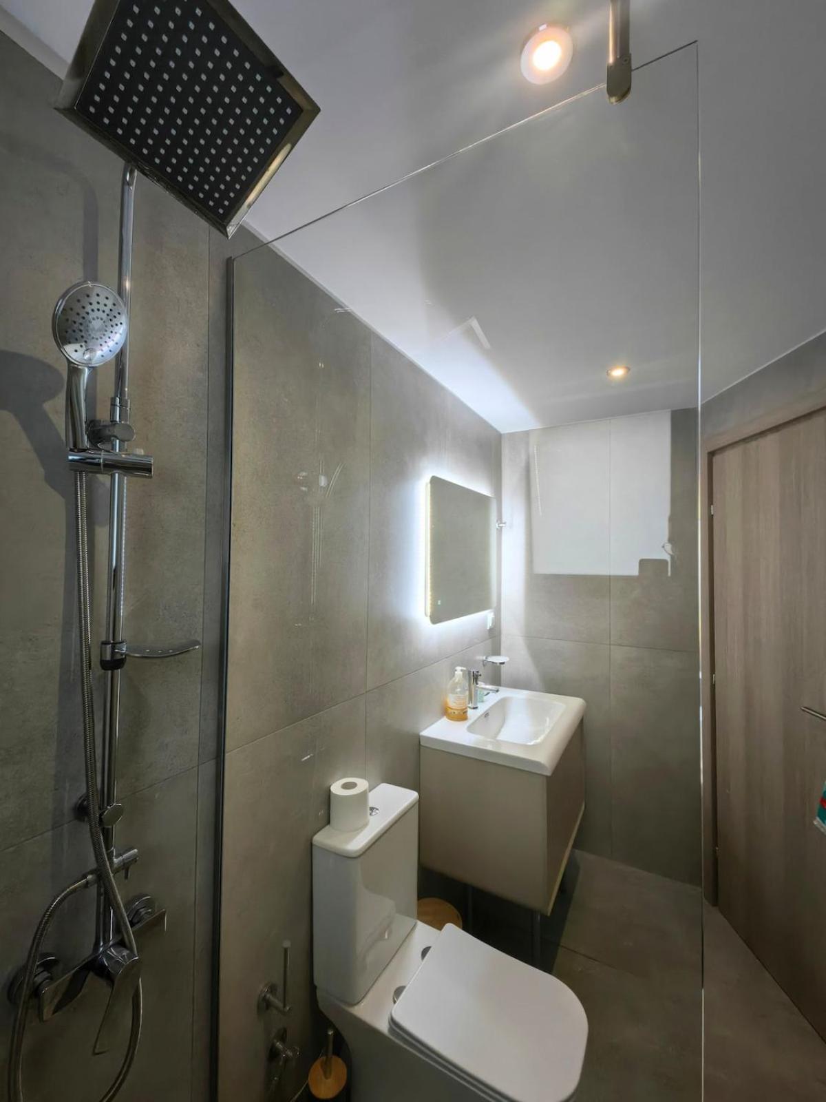 Apartment Archo's 2 Smart Location, Private Parking